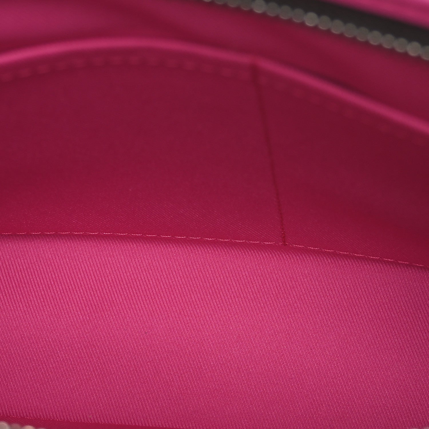 Louis Vuitton Monogram Macassar Pochette Voyage MM Fuchsia 5 of 9