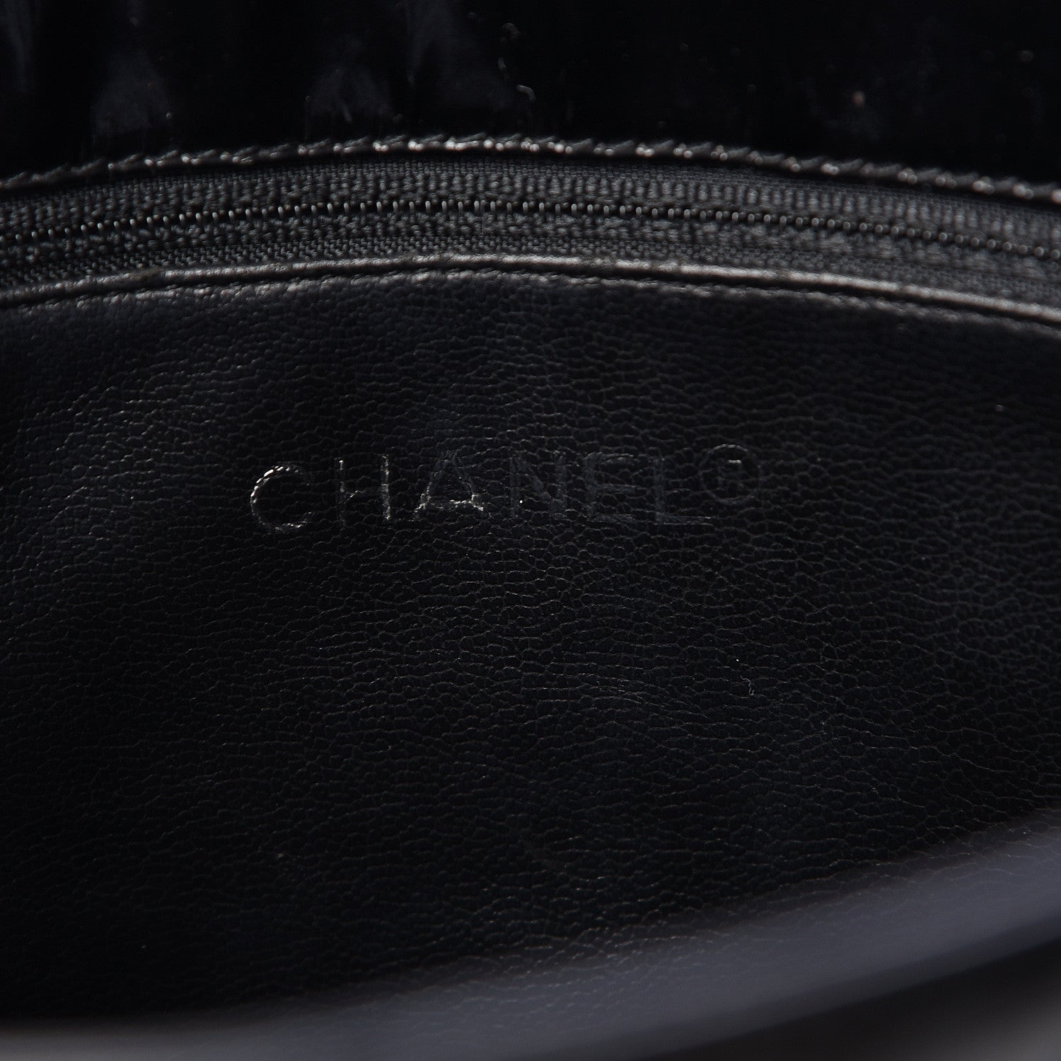 Chanel Patent Quilted Tote Black 6 of 14