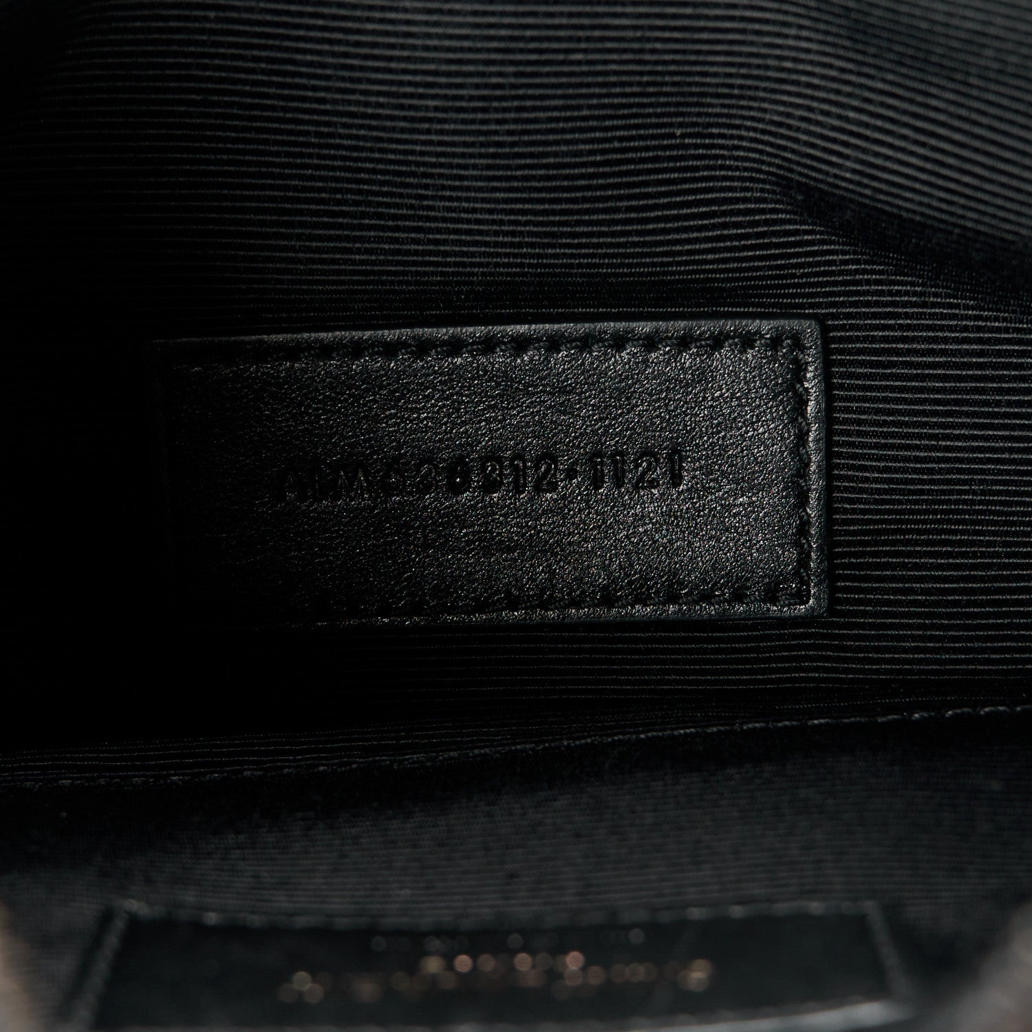 Saint Laurent Grain De Poudre Chevron Monogram Monochrome Bill Pouch Black 6 of 8