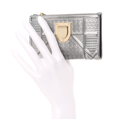 Christian Dior Metallic Patent Micro-Cannage Diorama Elancee Wallet Onyx Silver 2 of 6