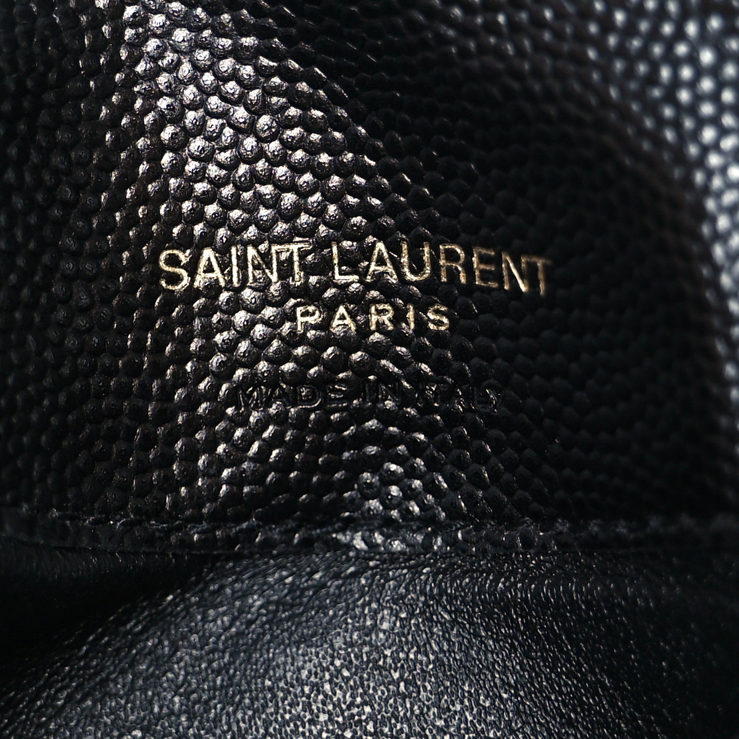 Grain De Poudre Matelasse Chevron Monogram Compact Wallet Black