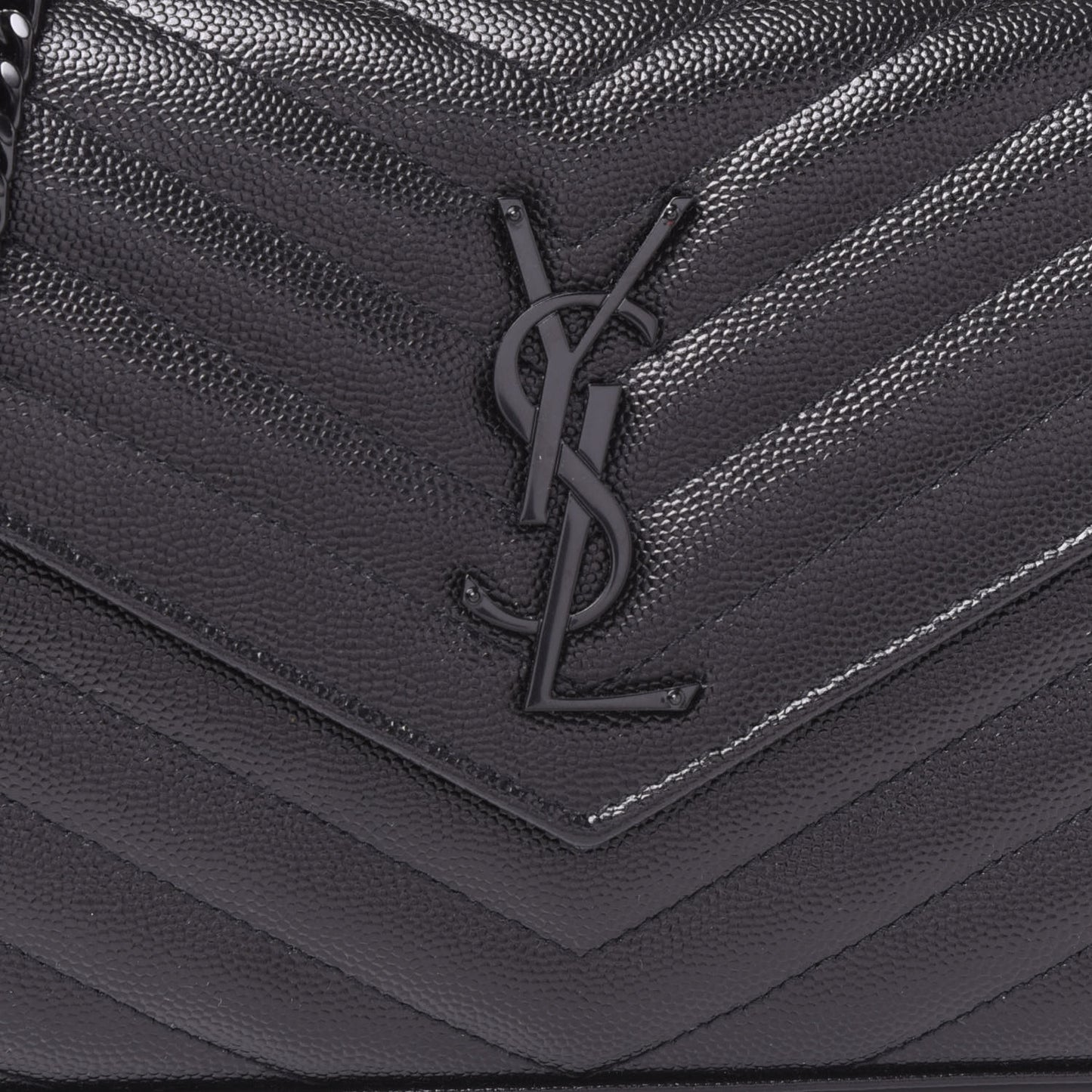 Grain De Poudre Matelasse Chevron Monogram Chain Wallet Black