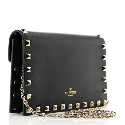 Valentino Garavani Vitello Rockstud Envelope Wallet on Chain Black 3 of 10