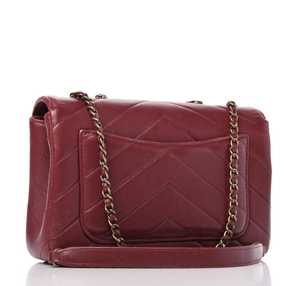 Chanel Lambskin Chevron Quilted Medium Coco Envelope Flap Red 3 of 12