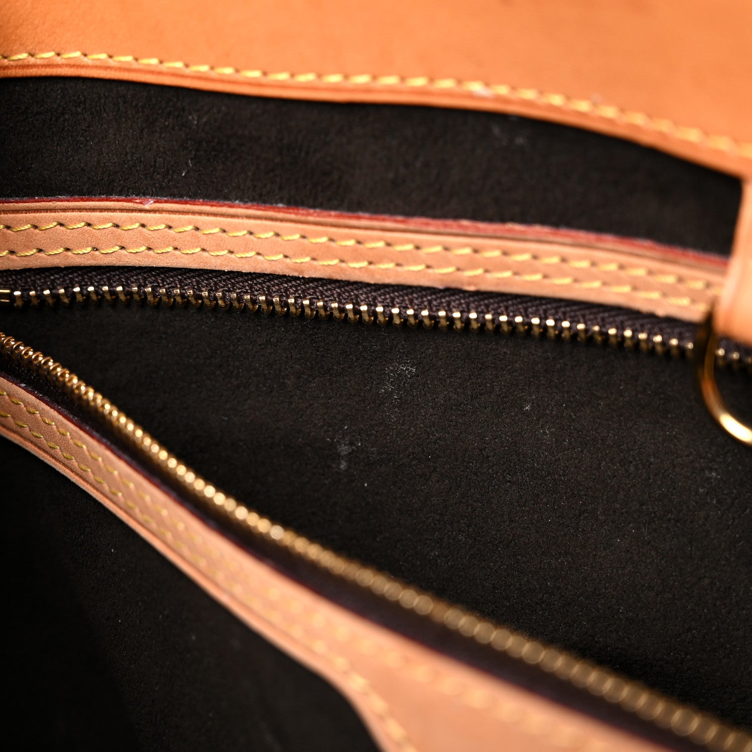 Louis Vuitton Monogram Wilshire PM 12 of 33