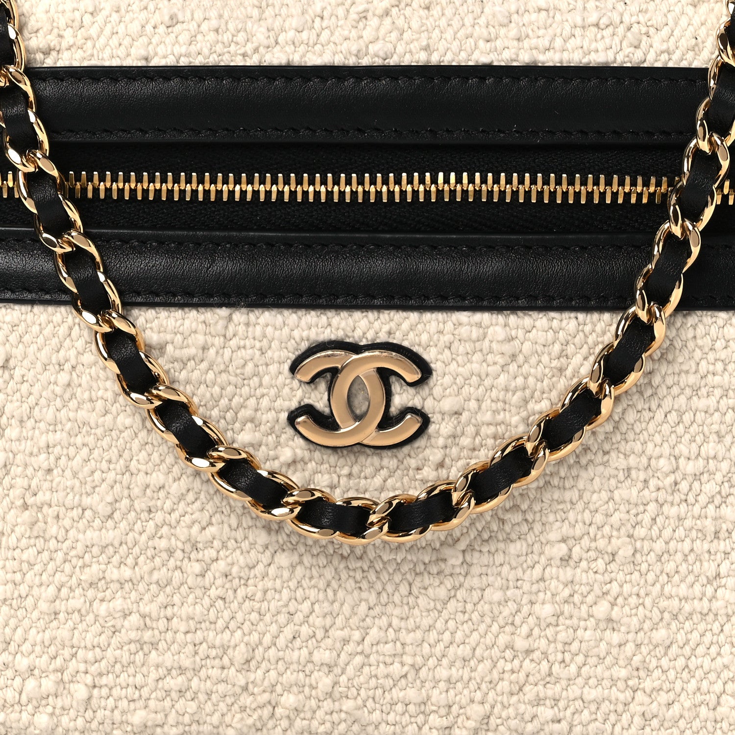 Chanel Boucle Calfskin Top Handle Slim Vanity Case With Chain Ecru Black 8 of 13