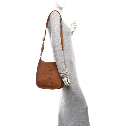Hermes Taurillon Clemence EVELYNE III PM Gold 2 of 11
