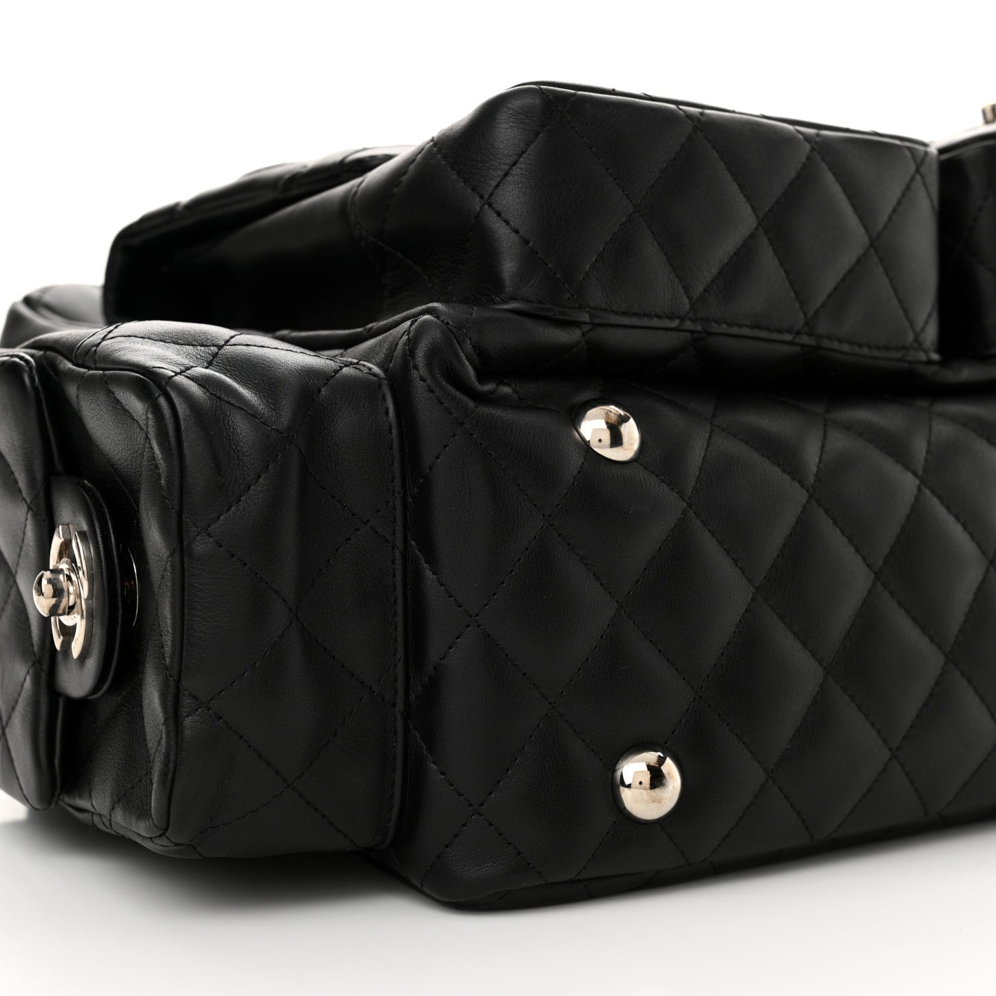 Calfskin Quilted Large Cambon Multipocket Reporter Black