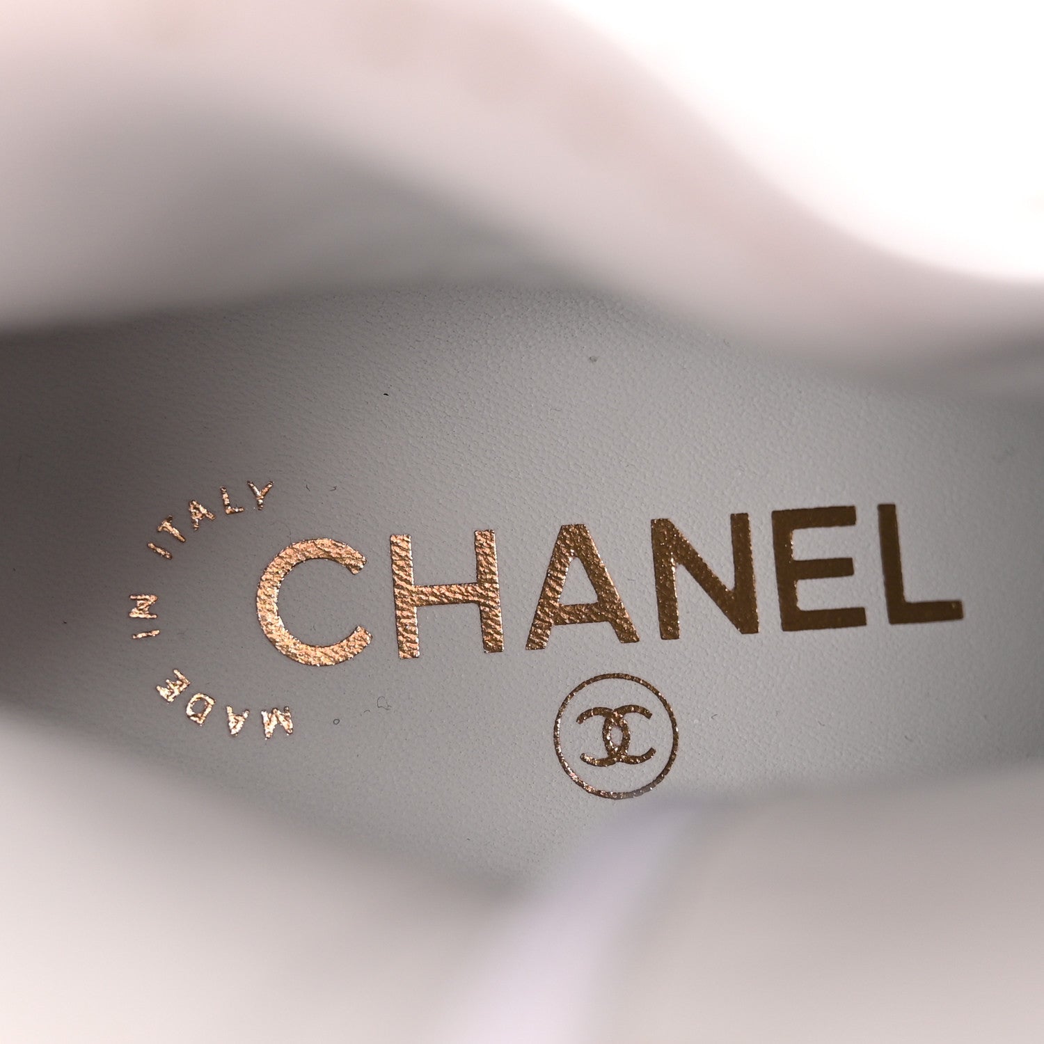 Chanel Mixed Fibers Lambskin Patent Calfskin Convertible High Boots 38 White 8 of 15