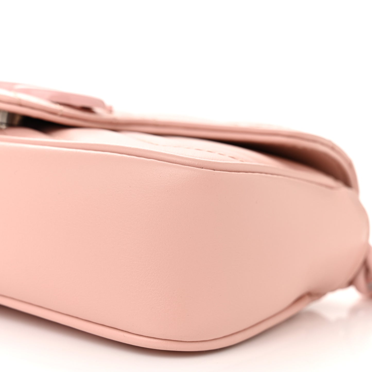 Calfskin Matelasse Monochrome GG Marmont Chain Belt Bag Perfect Pink