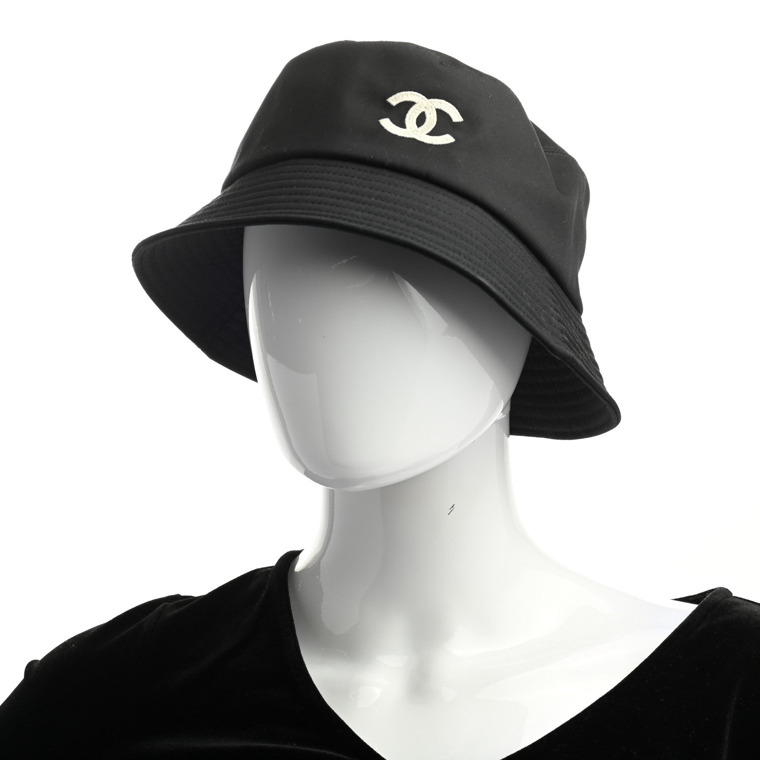 Chanel Cotton CC Bucket Hat Black 2 of 8