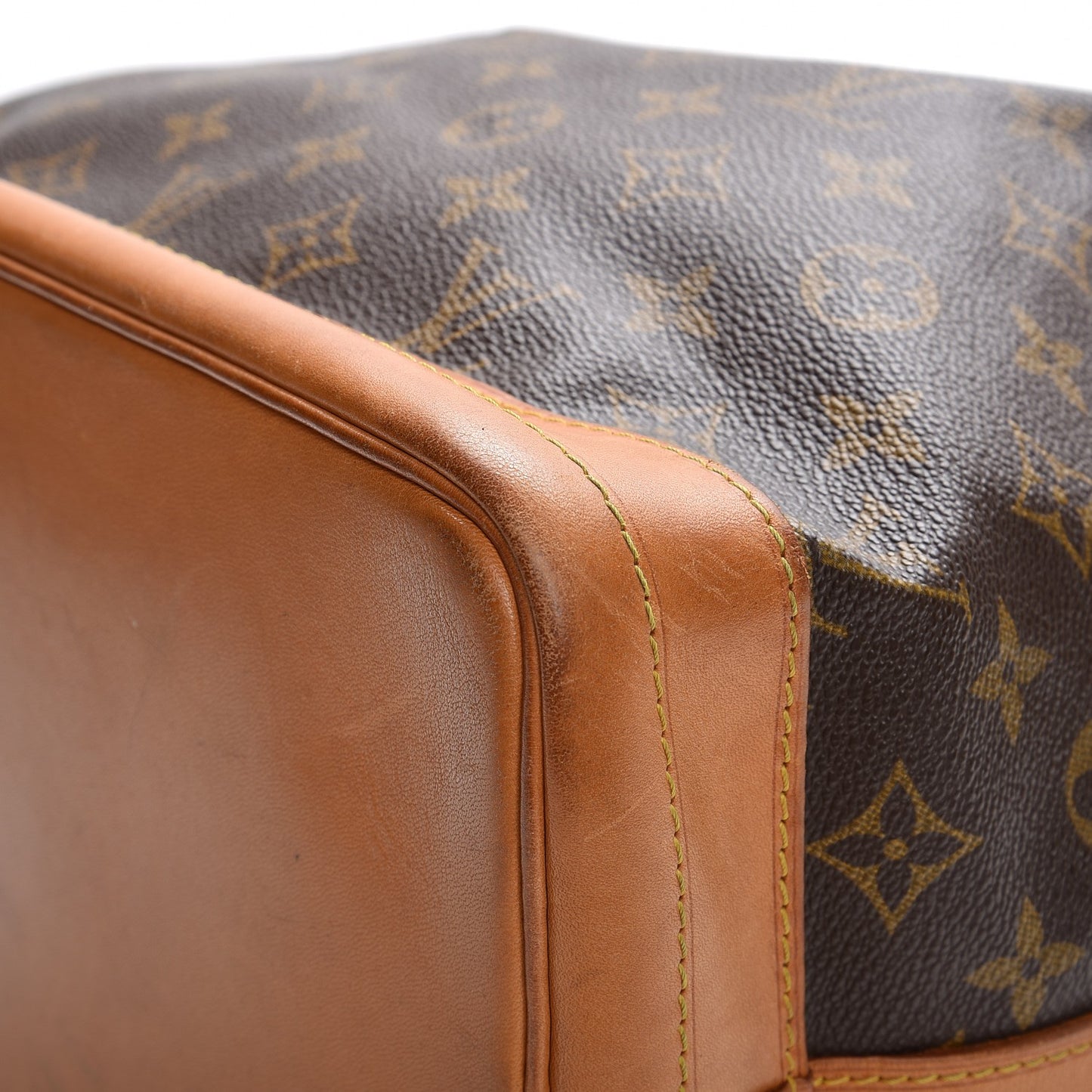 Monogram Noe