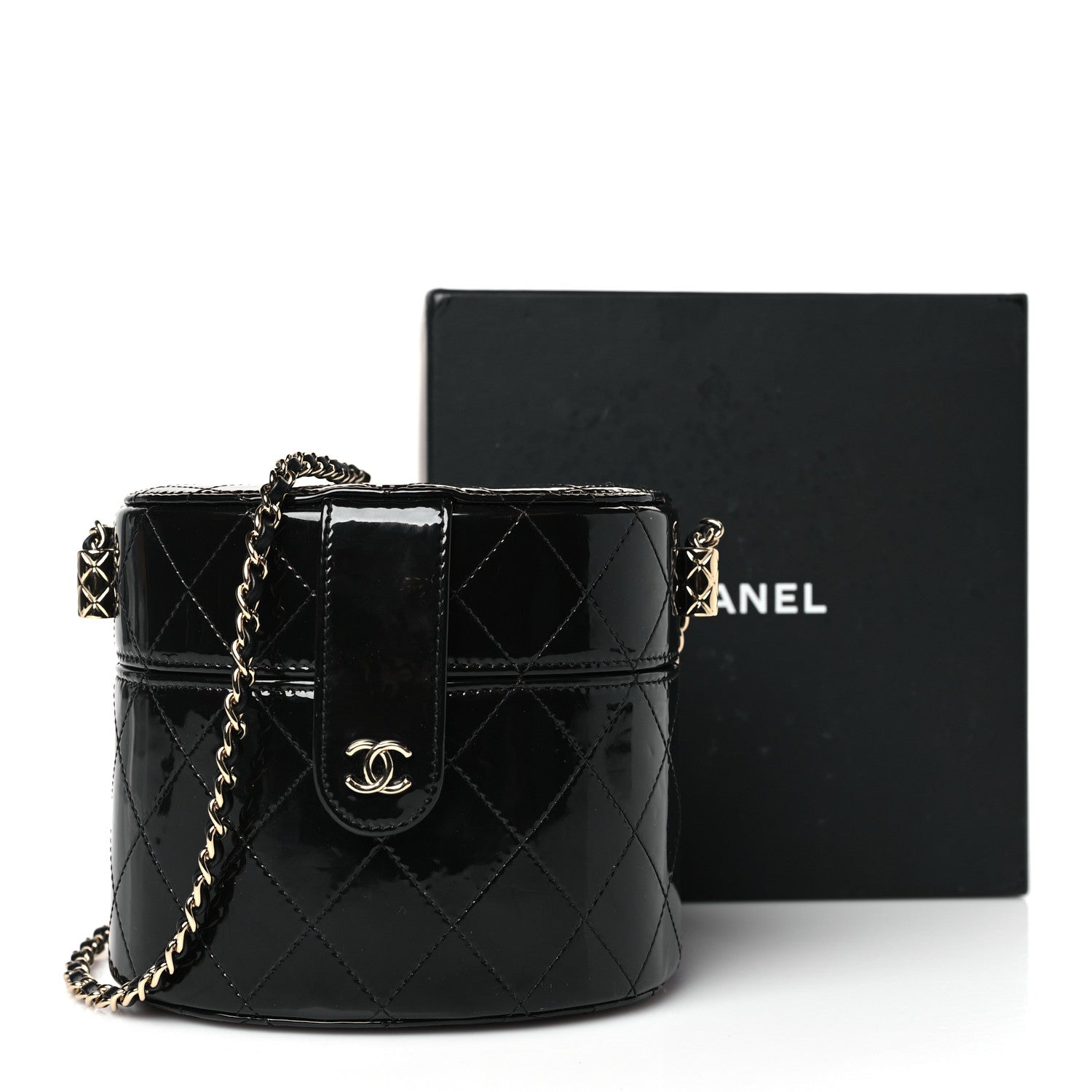 Chanel Patent Quilted Round Clutch With Chain Black 10 of 10