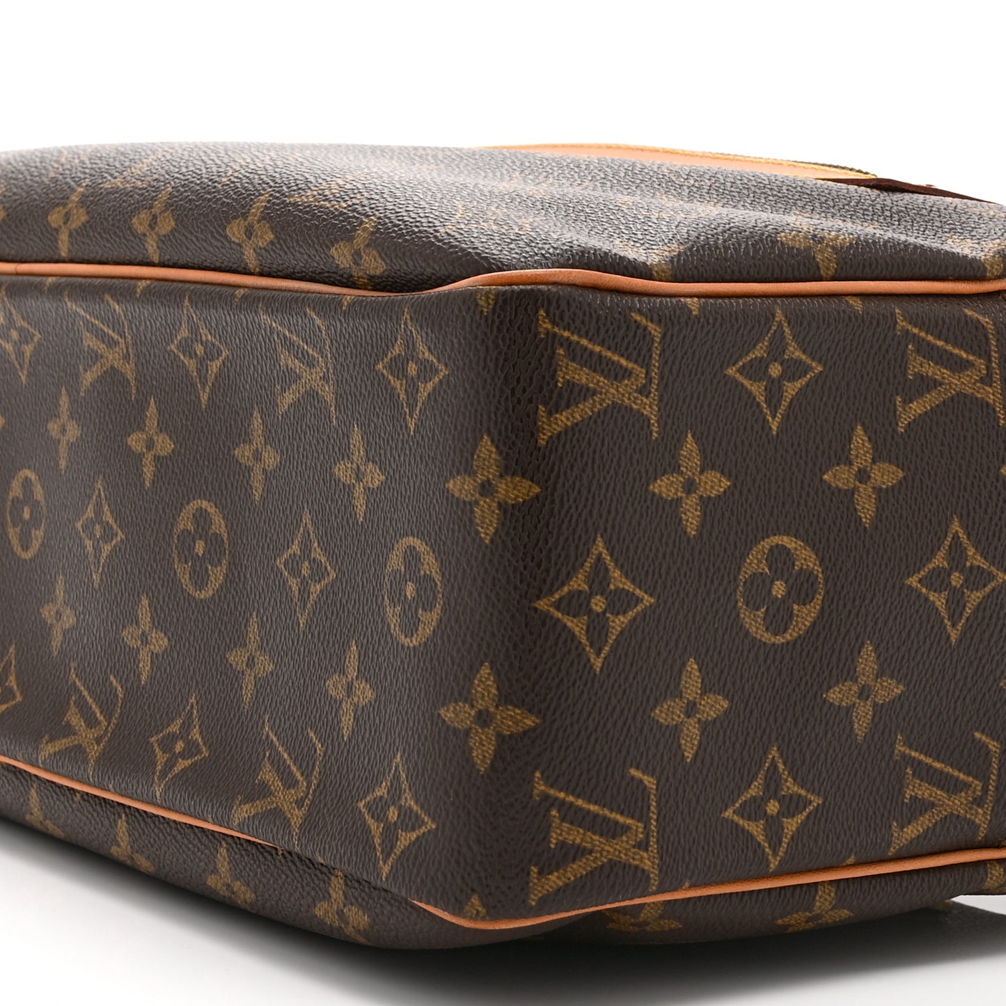 Monogram Cite GM