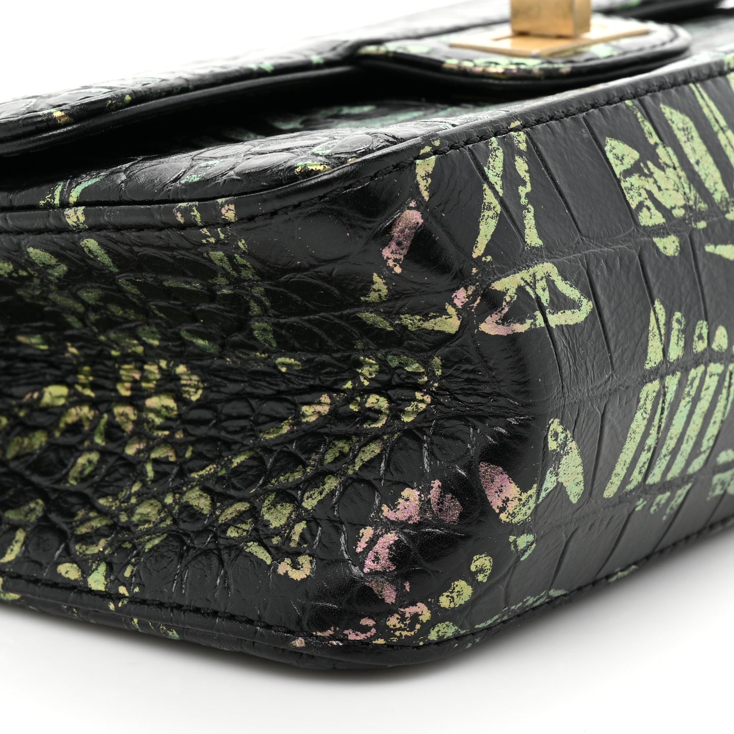 Calfskin Crocodile Embossed Graffiti 2.55 Mini Cocodile Reissue Flap Black Pink