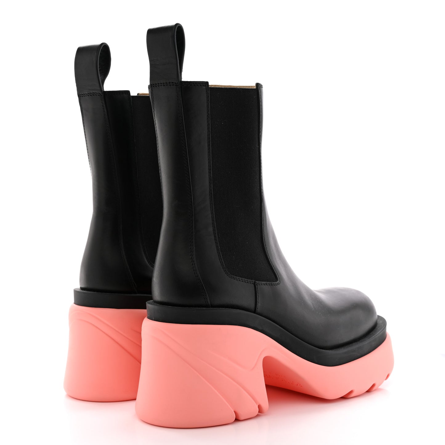 Calfskin The Flash Chelsea Boots 38 Black Flamingo
