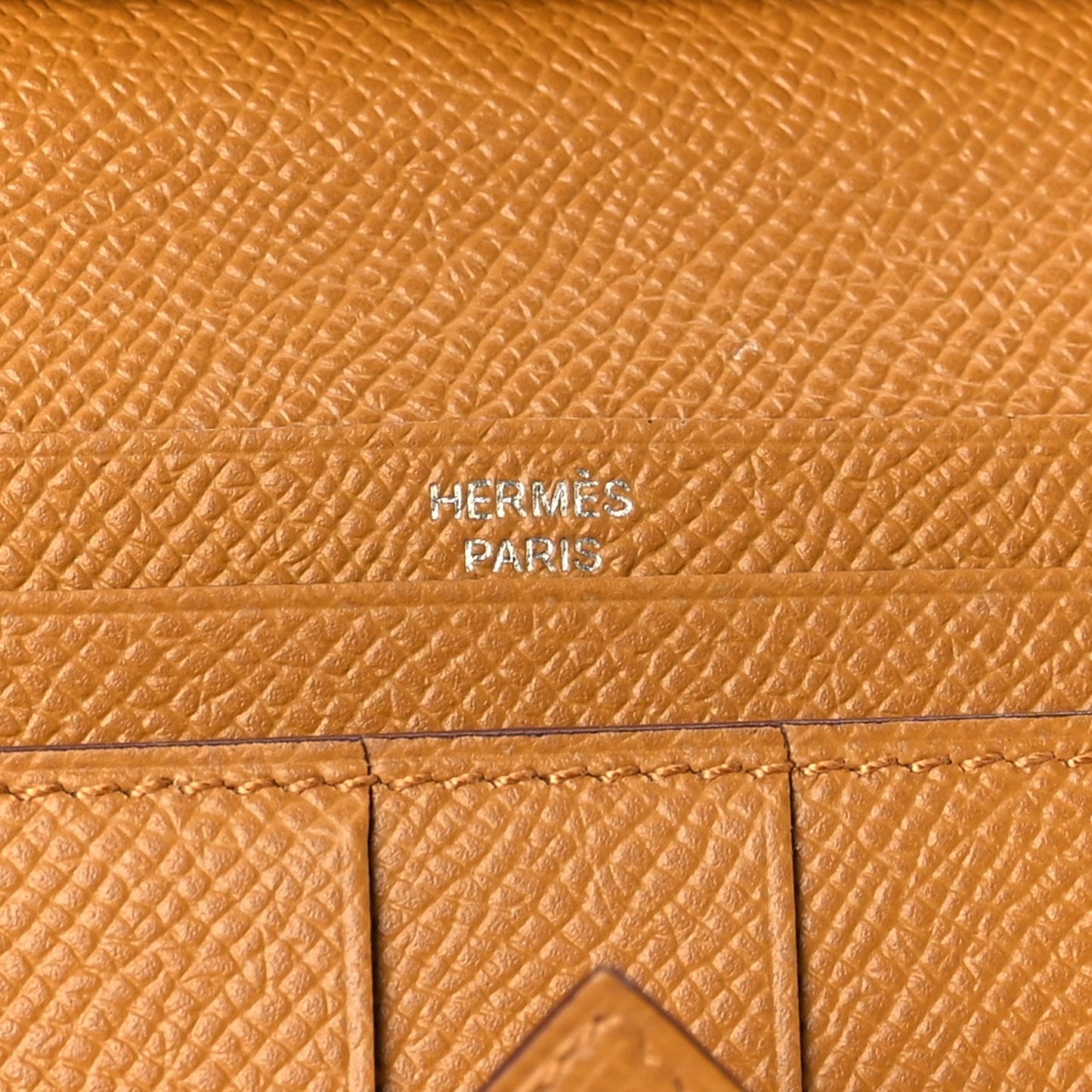 Epsom Bearn Gusset Wallet Sesame