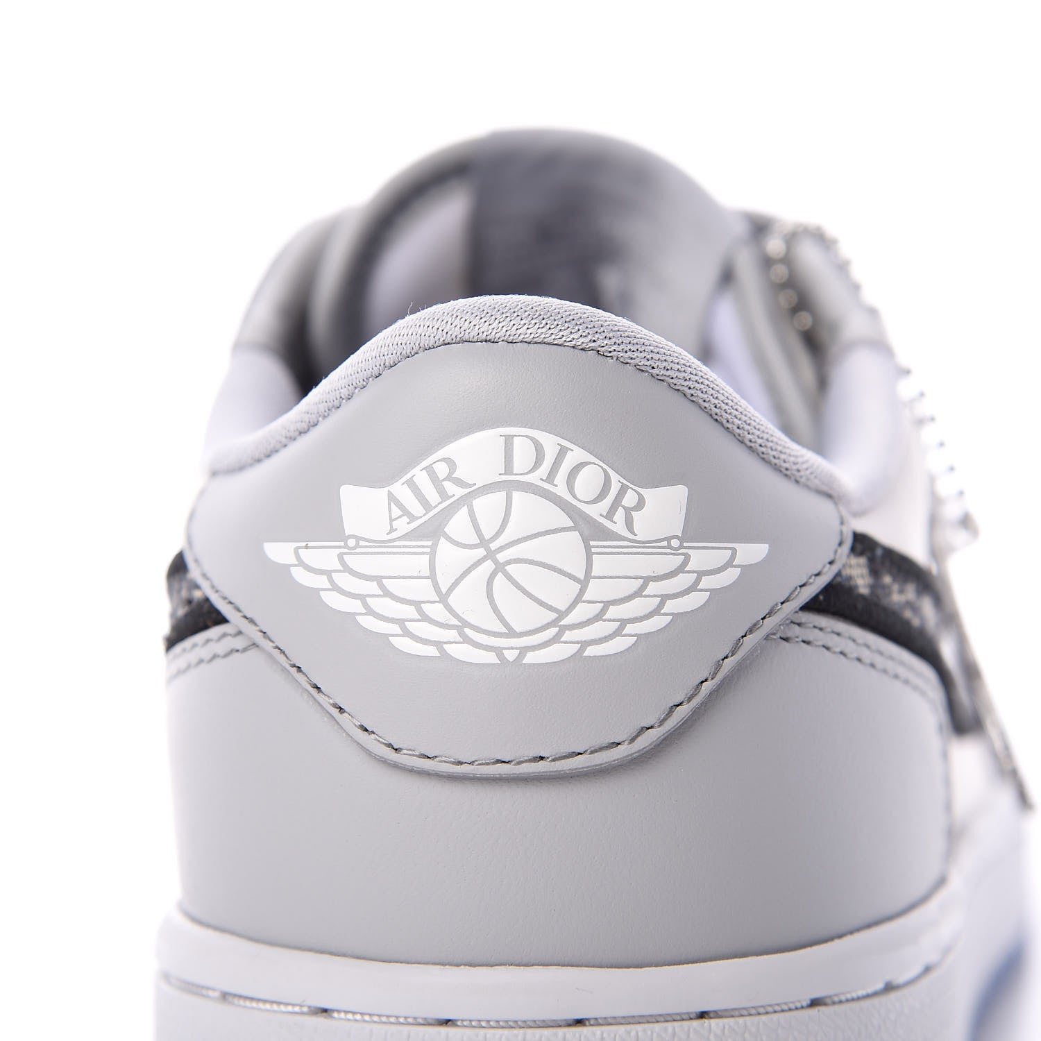 Christian Dior X NIKE AIR JORDAN Calfskin Mens Oblique Low Sneakers 40 Beige White 7 of 12