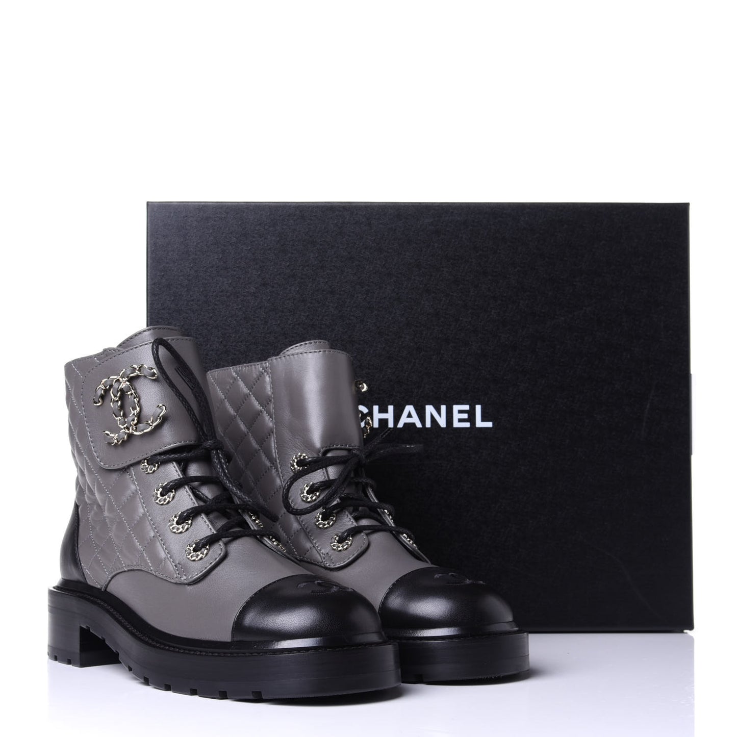 Shiny Lambskin Quilted Lace Up Combat Boots 38.5 Grey Black