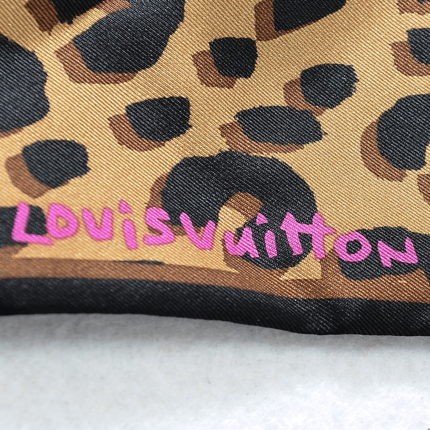 Louis Vuitton Silk Leopard Bandeau Scarf Marron 3 of 5