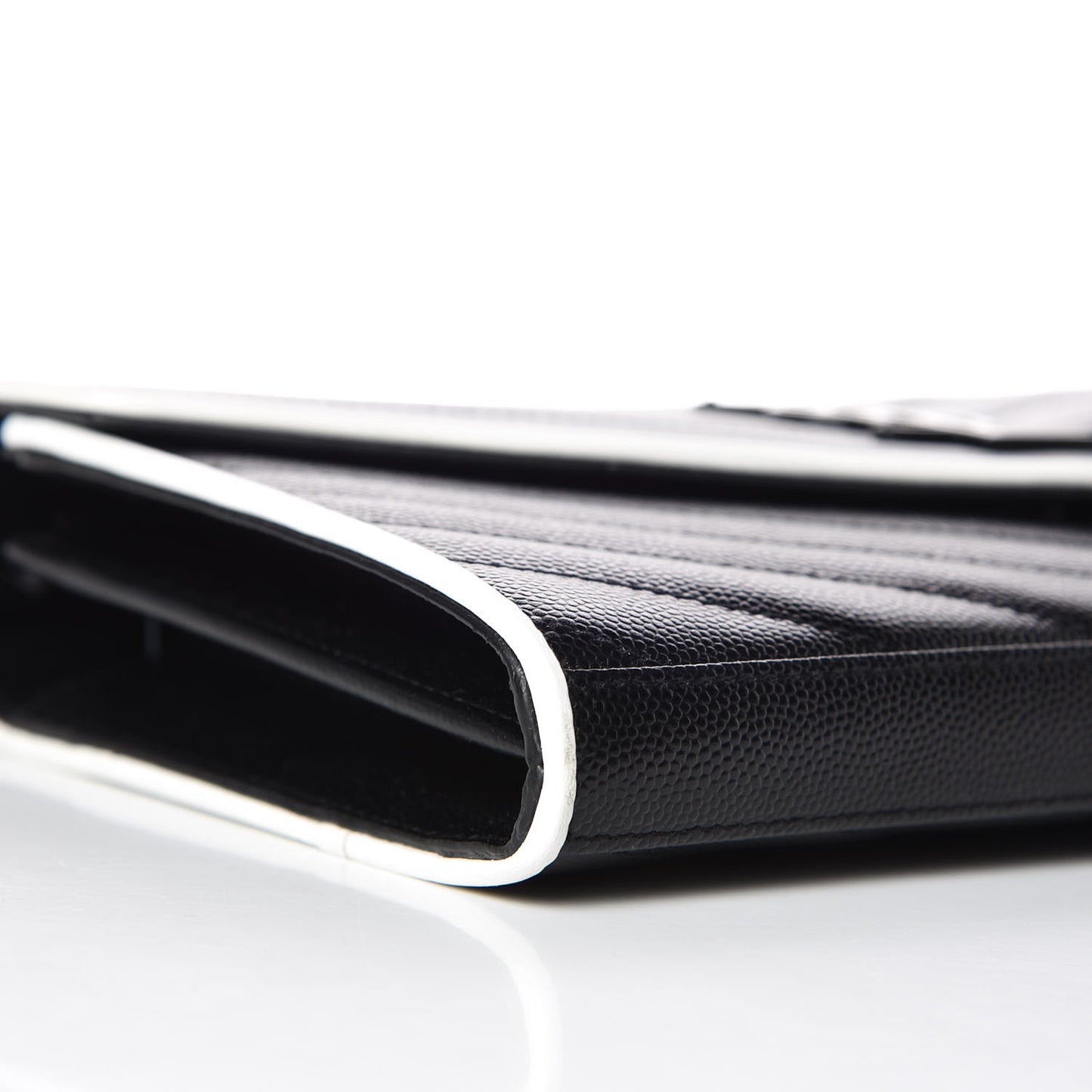 Grain De Poudre Matelasse Chevron Monogram Chain Wallet Black White