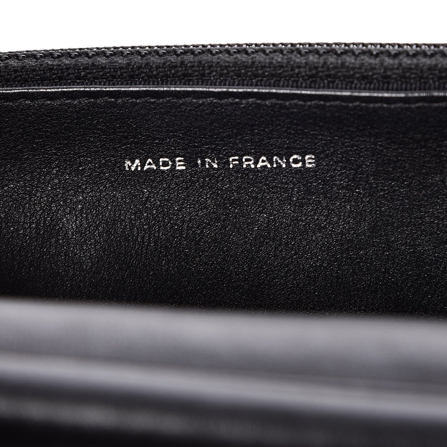 Patent Quilted Wallet On Chain WOC Black