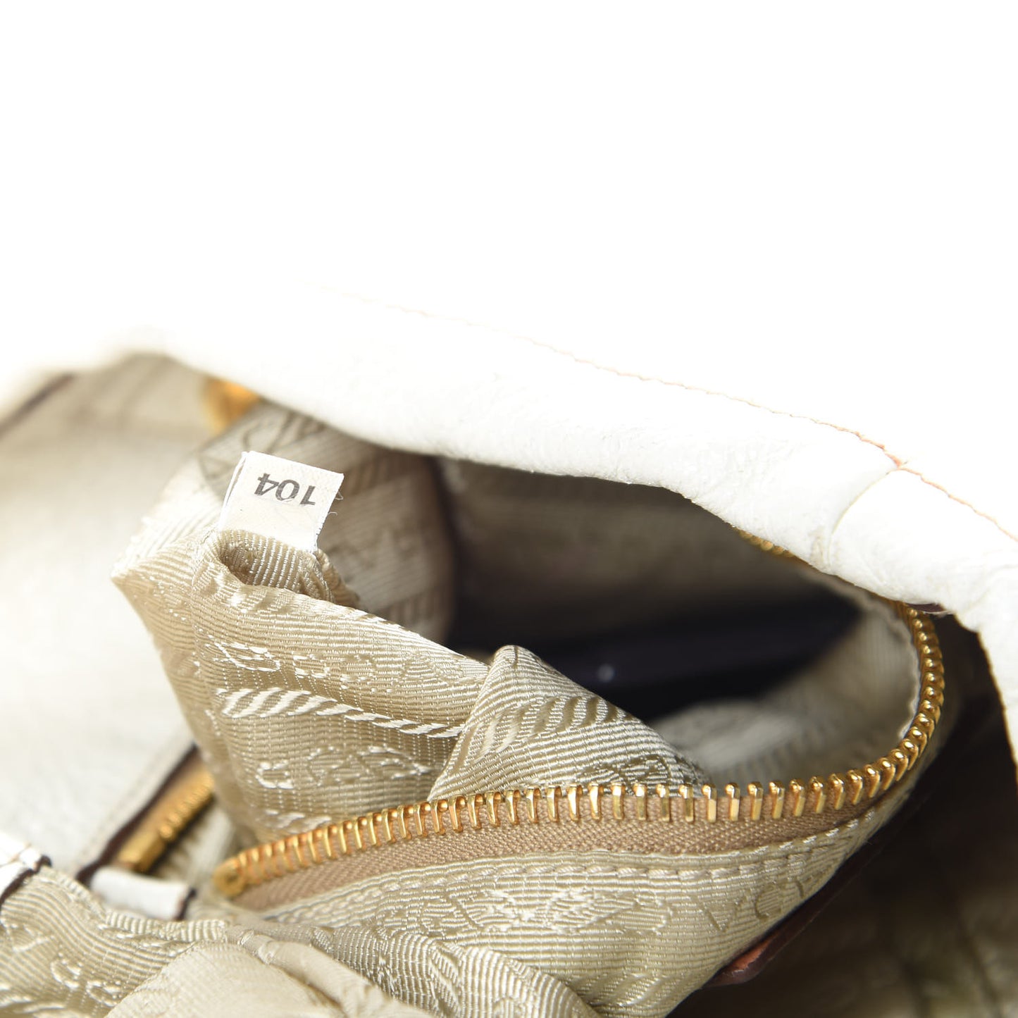 Cervo Lux Chain Shoulder Bag Talco