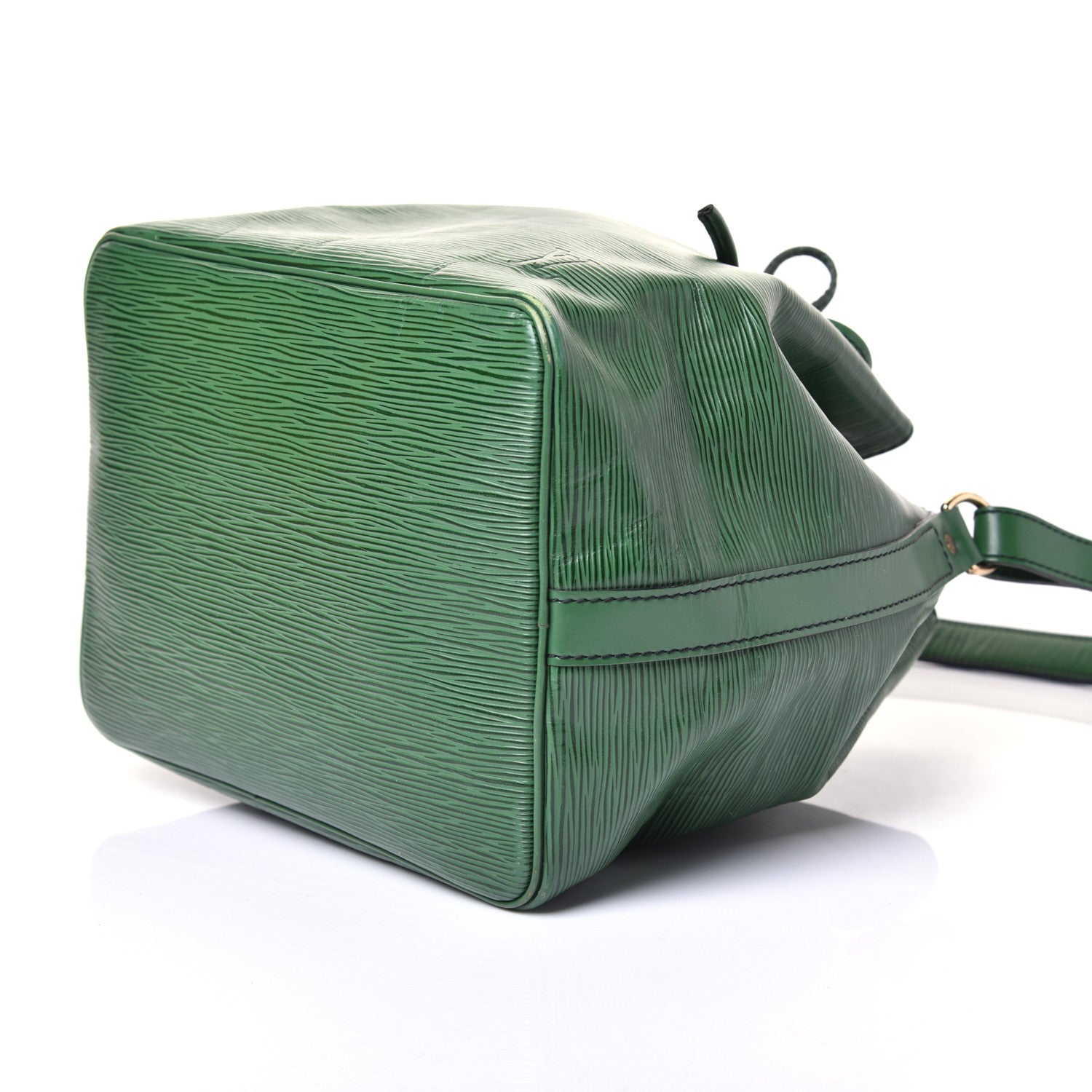 Louis Vuitton Epi Petit Noe Borneo 6 of 10