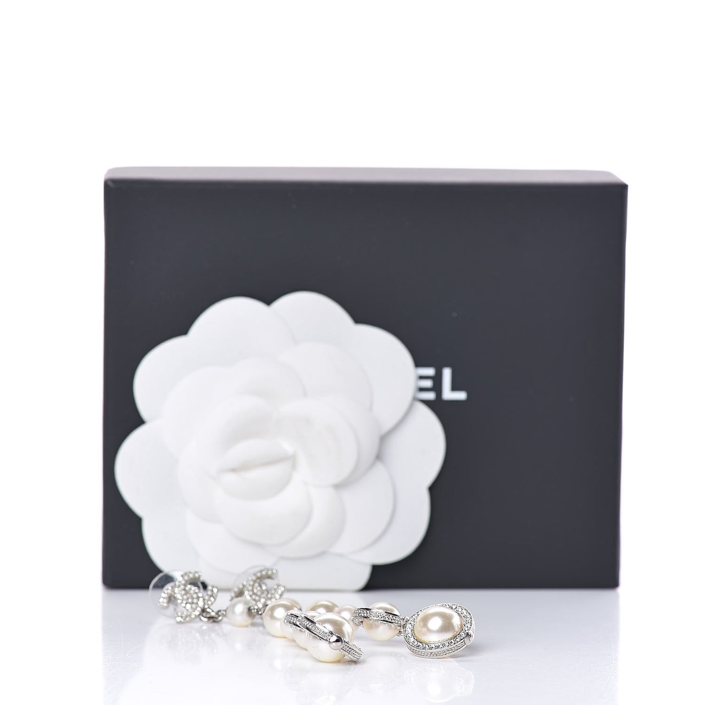 Crystal Pearl CC Drop Earring Silver