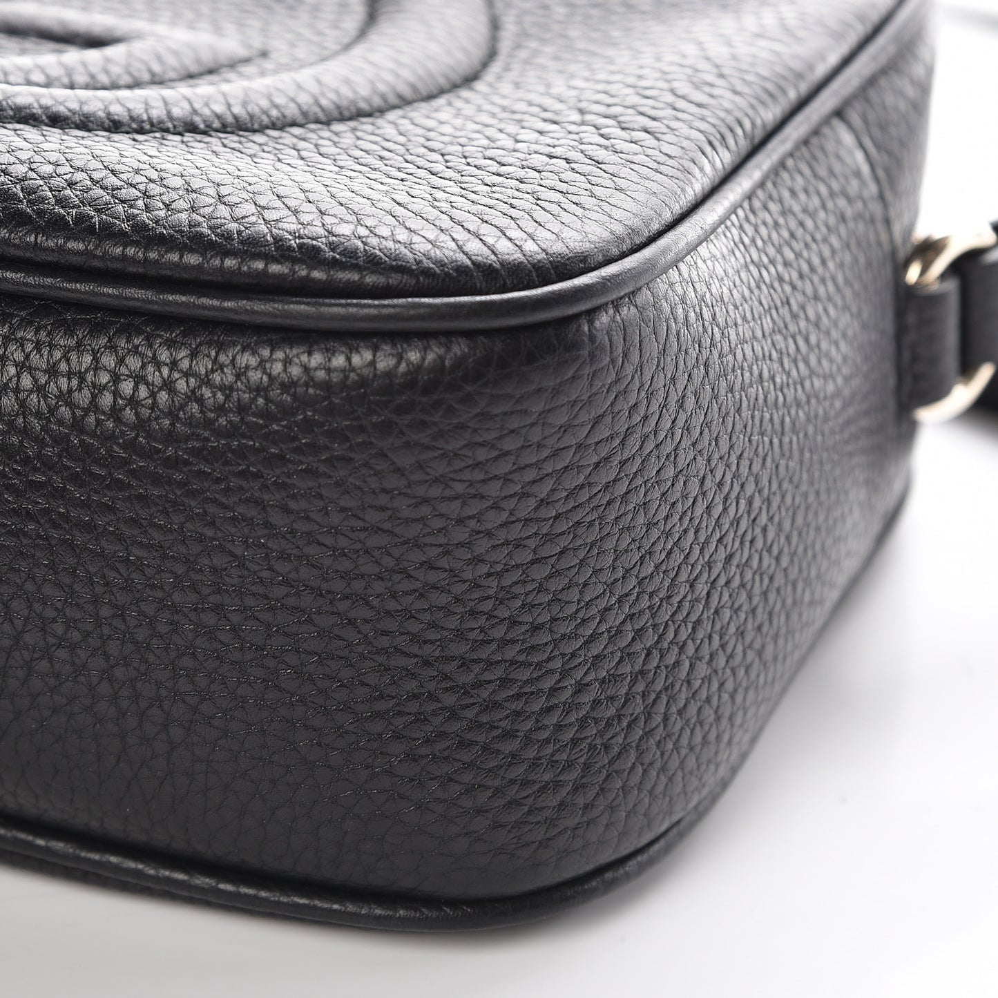 Pebbled Calfskin Small Soho Disco Bag Black