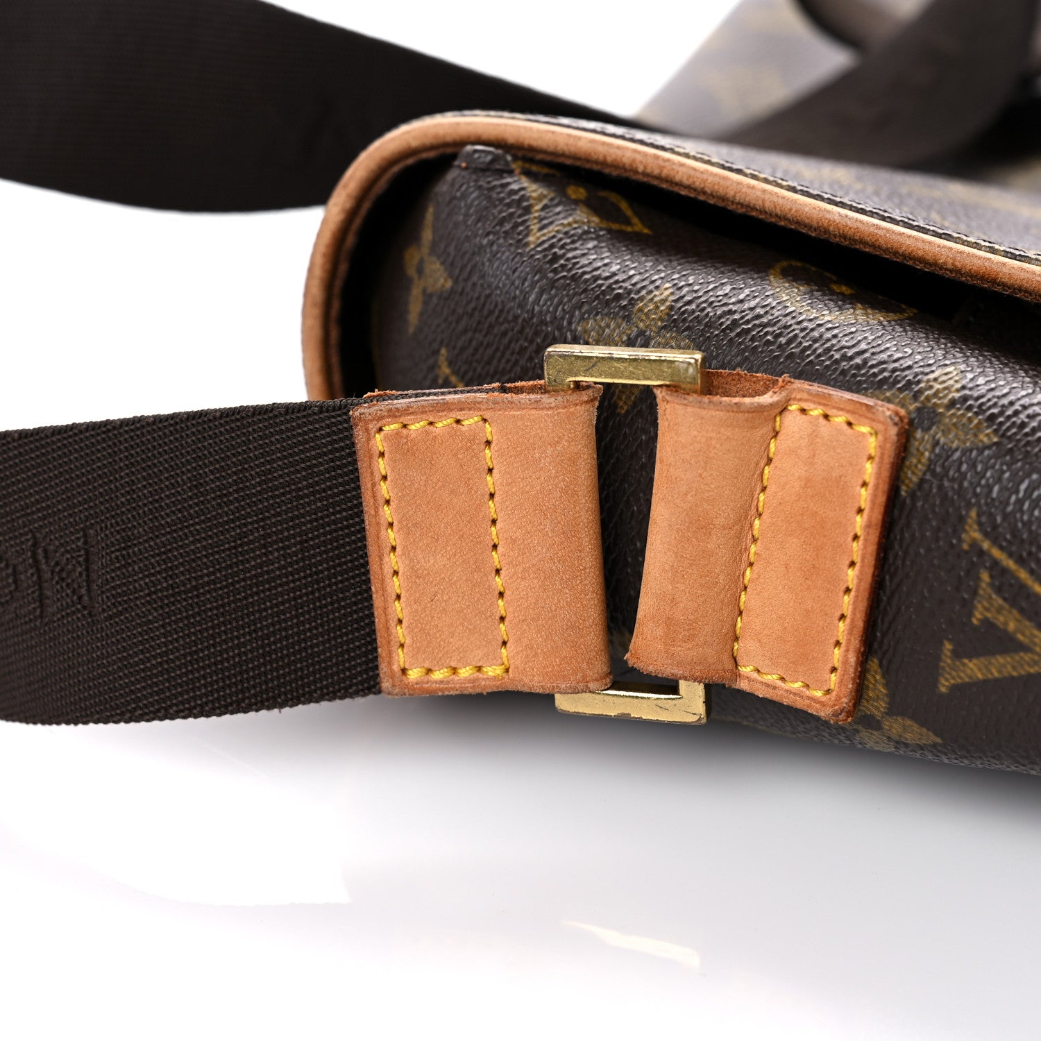 Louis Vuitton Monogram Abbesses Messenger Bag 24 of 25