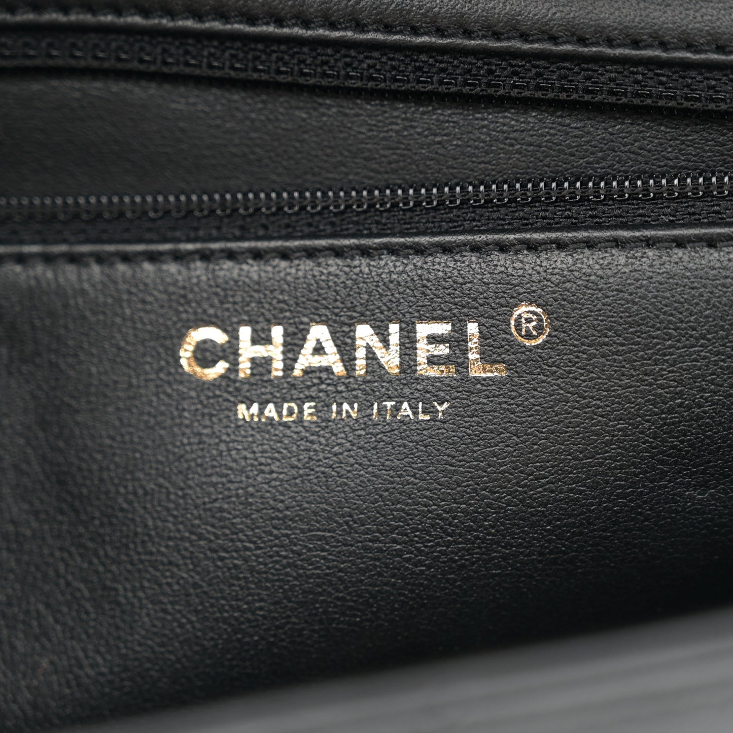 Lambskin Quilted Pearl CC Flap Clutch Black