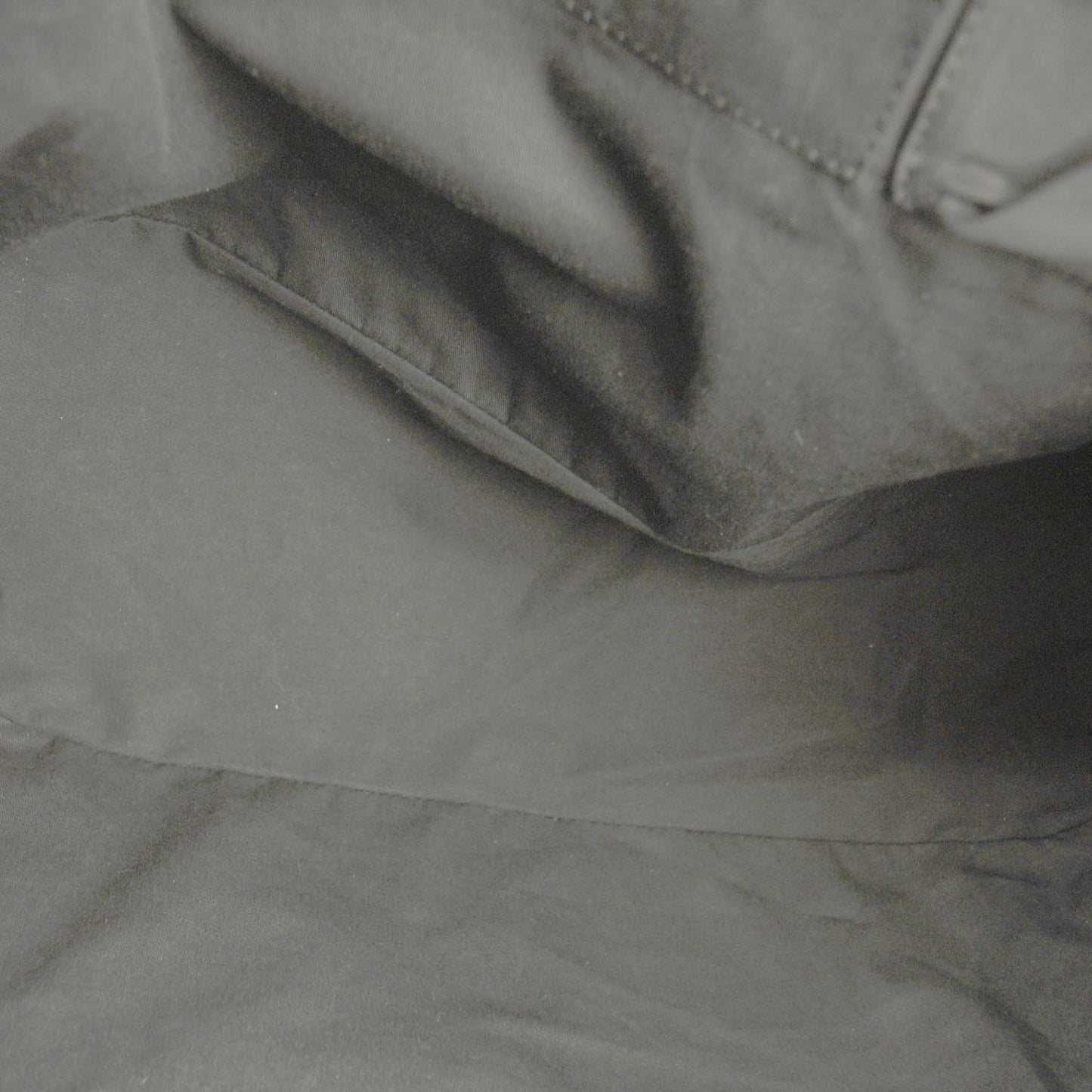 Crinkled Patent Nightingale Green