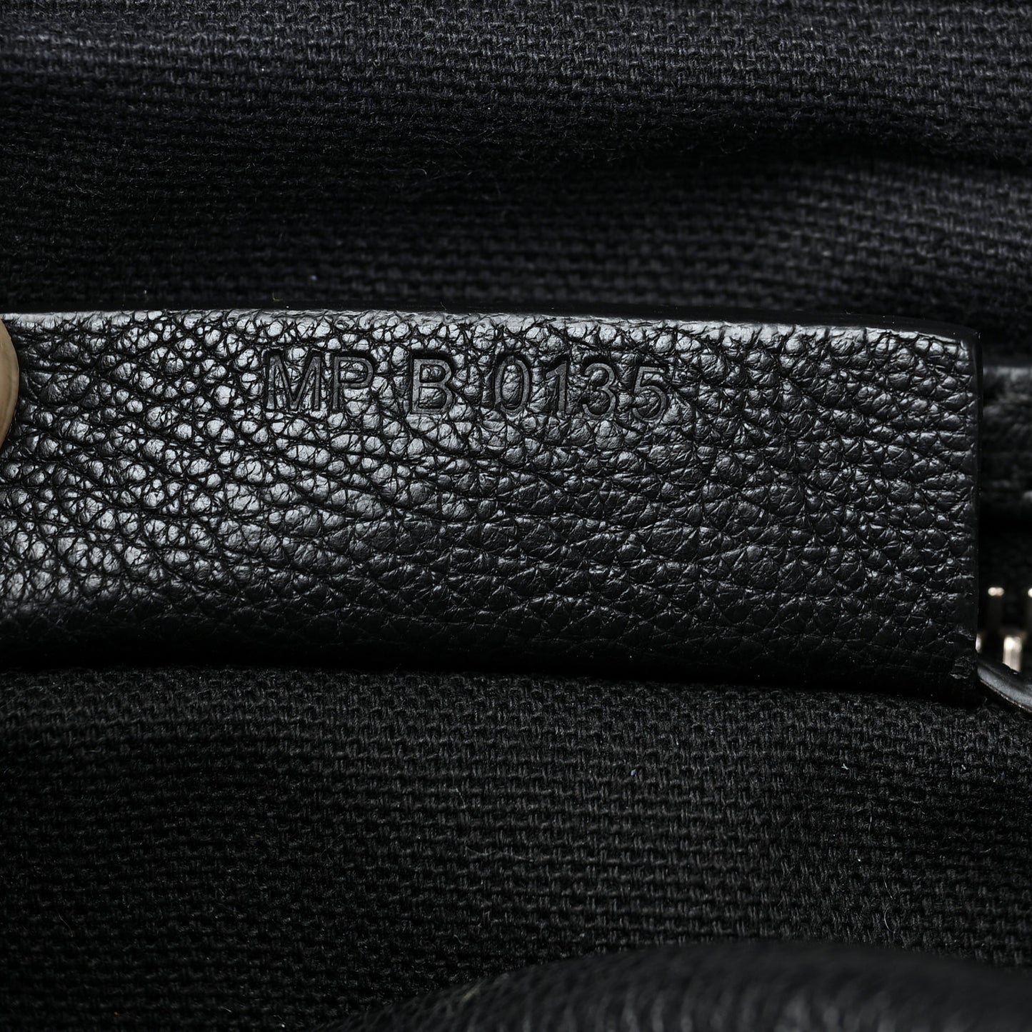 Sugar Goatskin Large Antigona Black