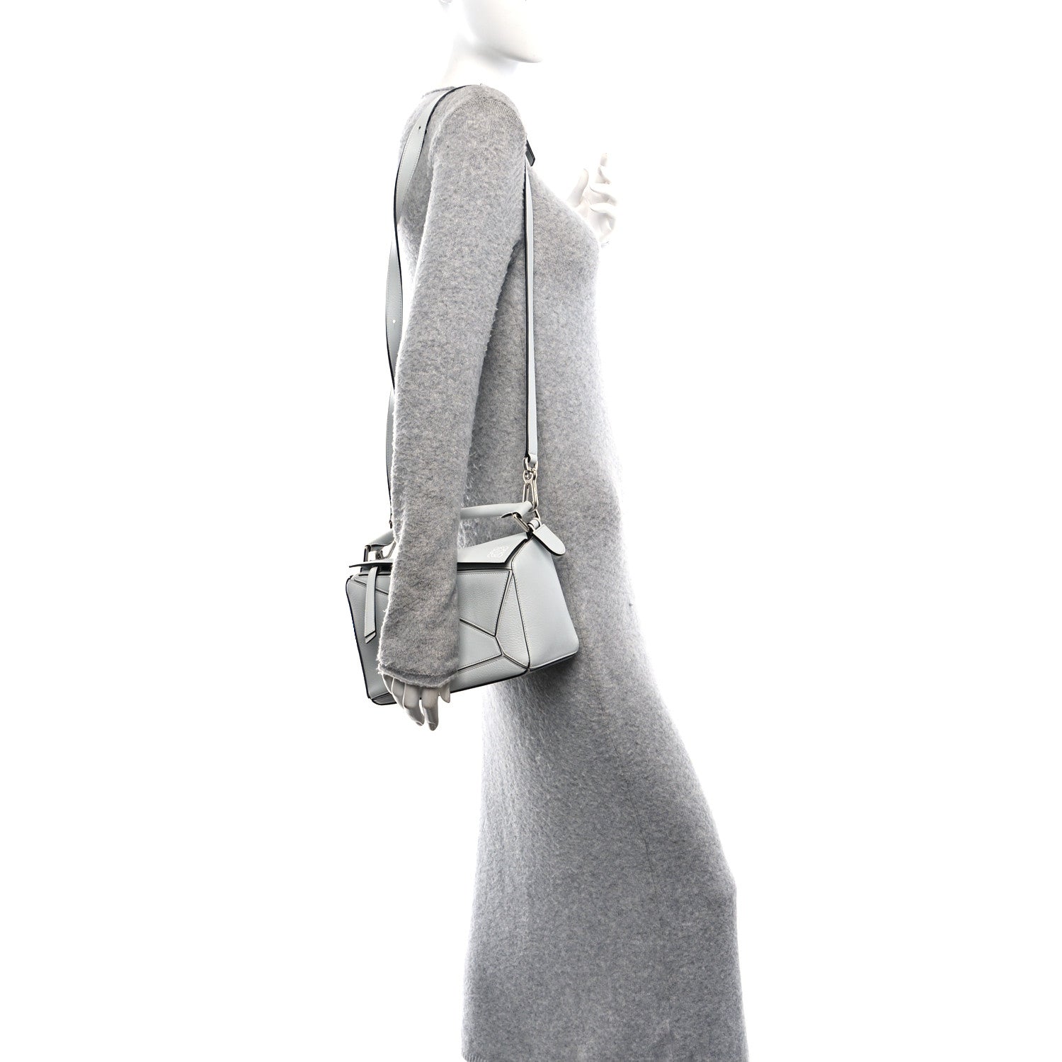 Loewe Calfskin Small Puzzle Bag Kaolin 2 of 13