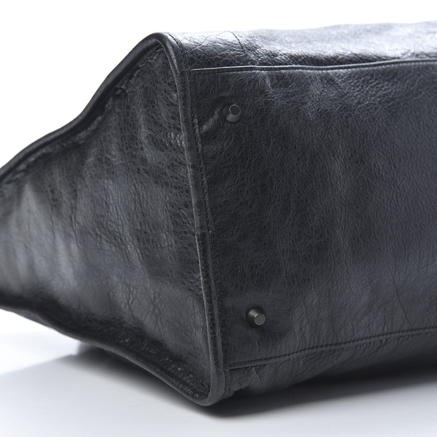 Agneau Classic Hardware Work Black
