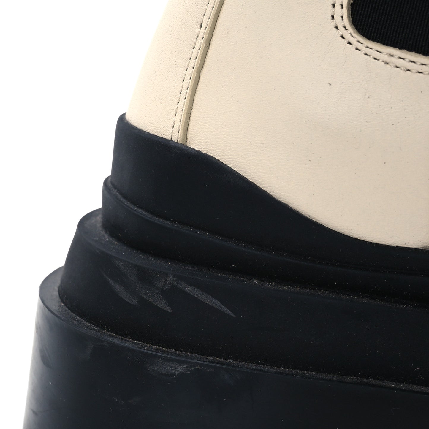 Calfskin The Tire Chelsea Boots 35 Sea Salt Black