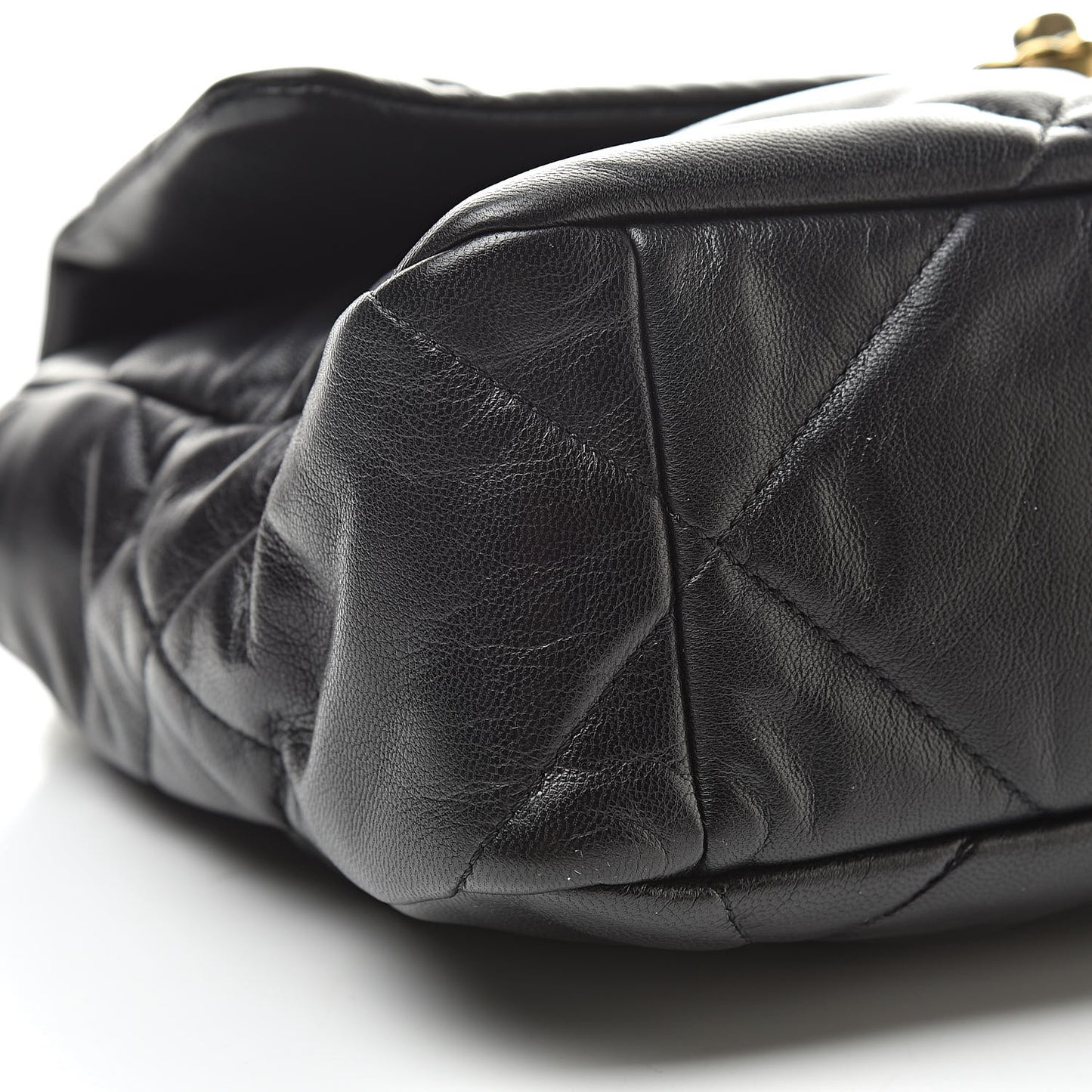 Lambskin Quilted Large 19 Flap Black