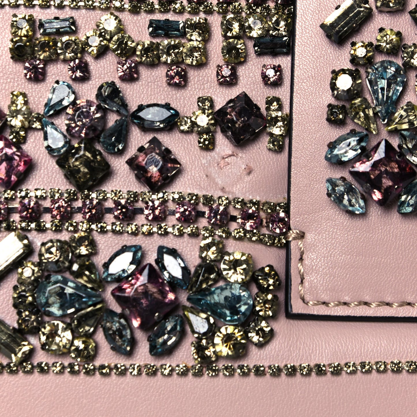Vitello Crystal Embellished Medium Glam Lock Rockstud Flap Poudre