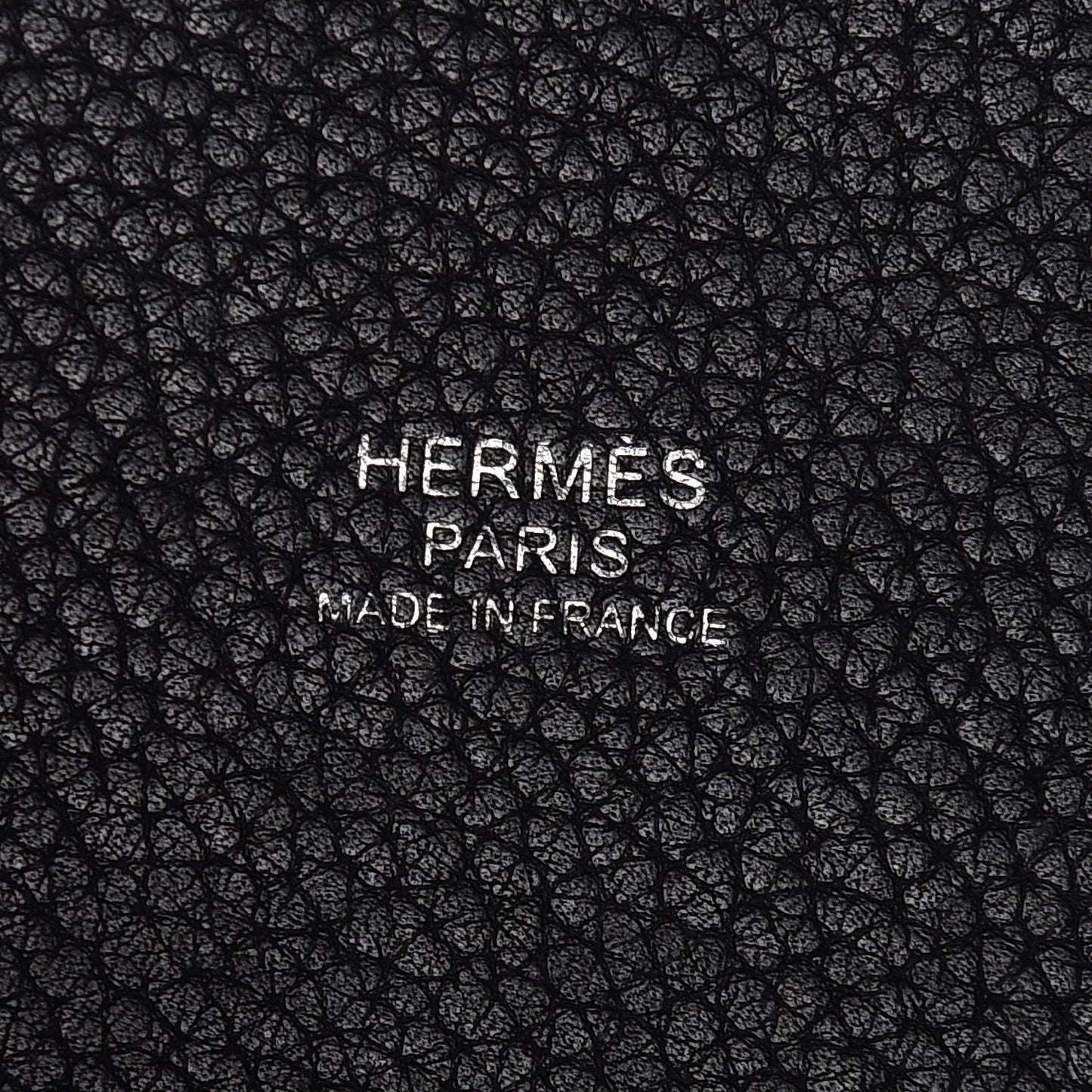 Taurillon Clemence Picotin Lock 18 PM Black