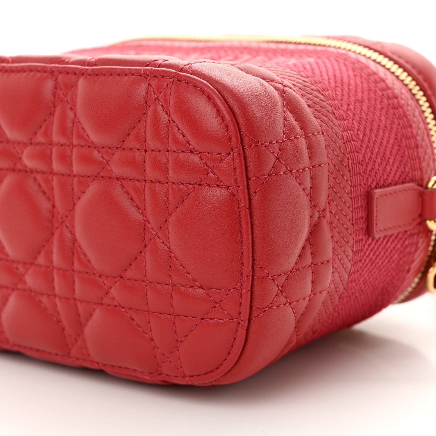 Christian Dior Lambskin Cannage Small Diortravel Vanity Case Red 10 of 11