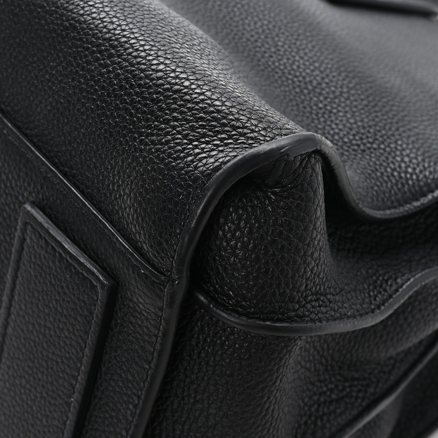 Grained Calfskin Medium Souple Sac De Jour Black