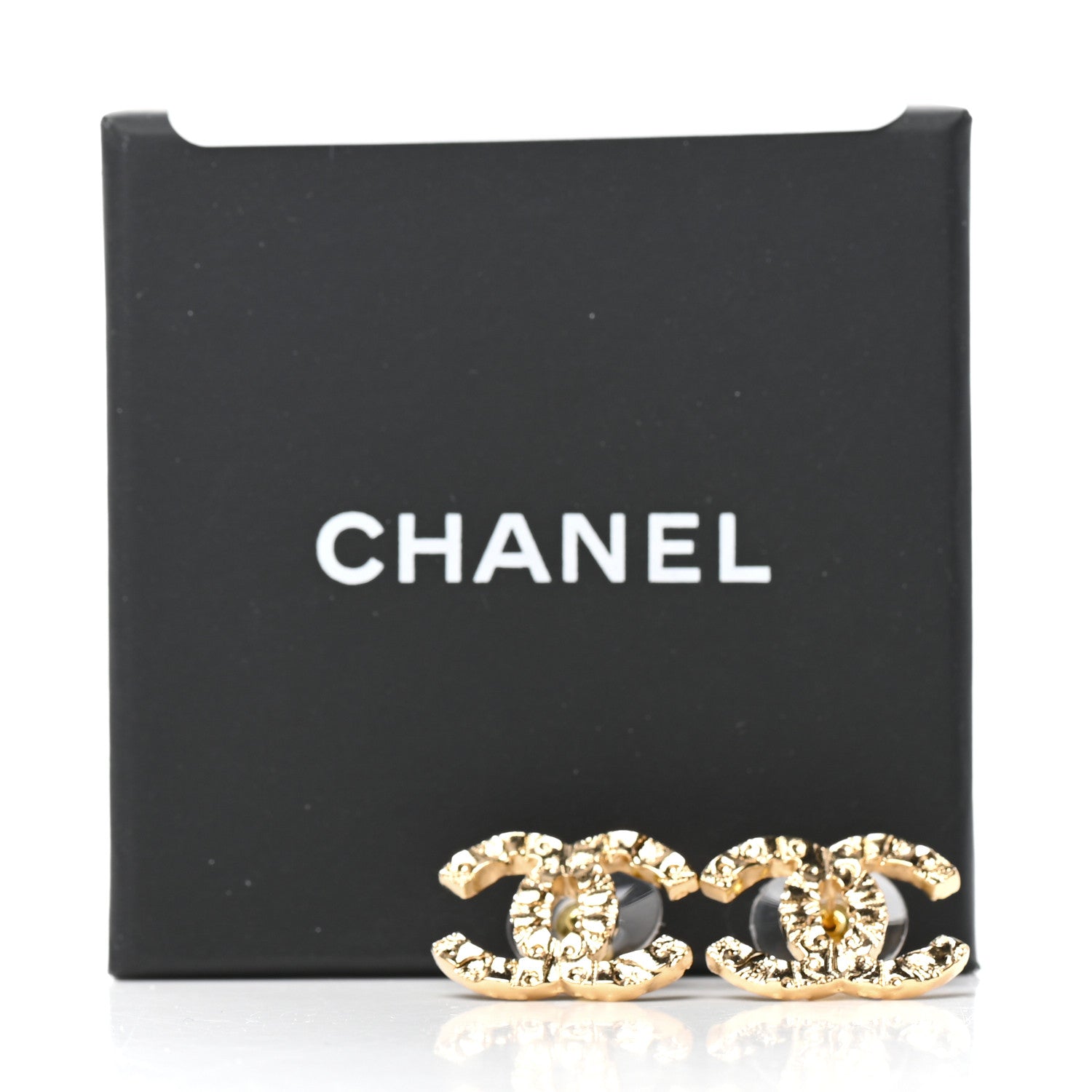 Chanel Metal Textured CC Earrings Gold 5 of 5