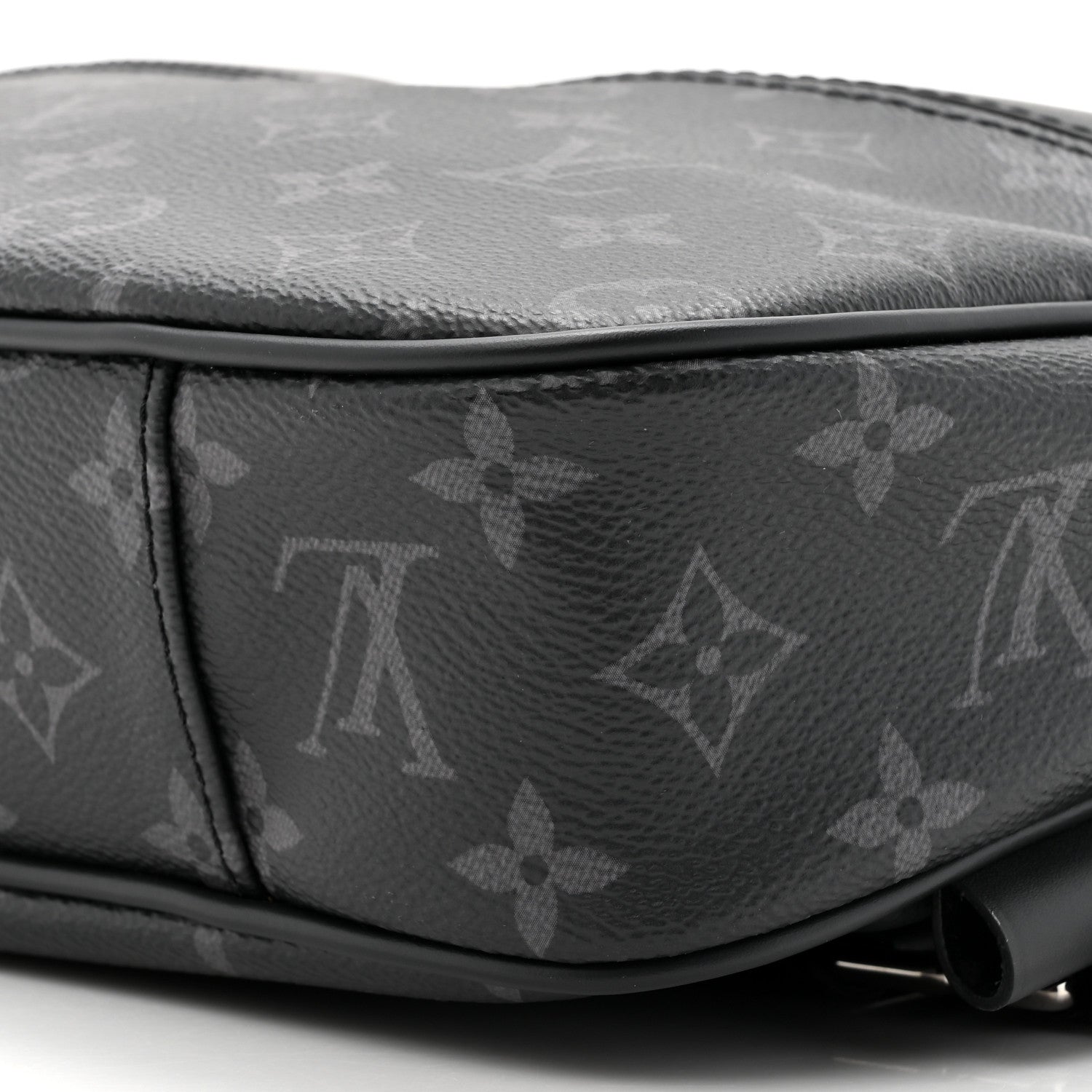Louis Vuitton Monogram Eclipse Explorer Bumbag 9 of 10