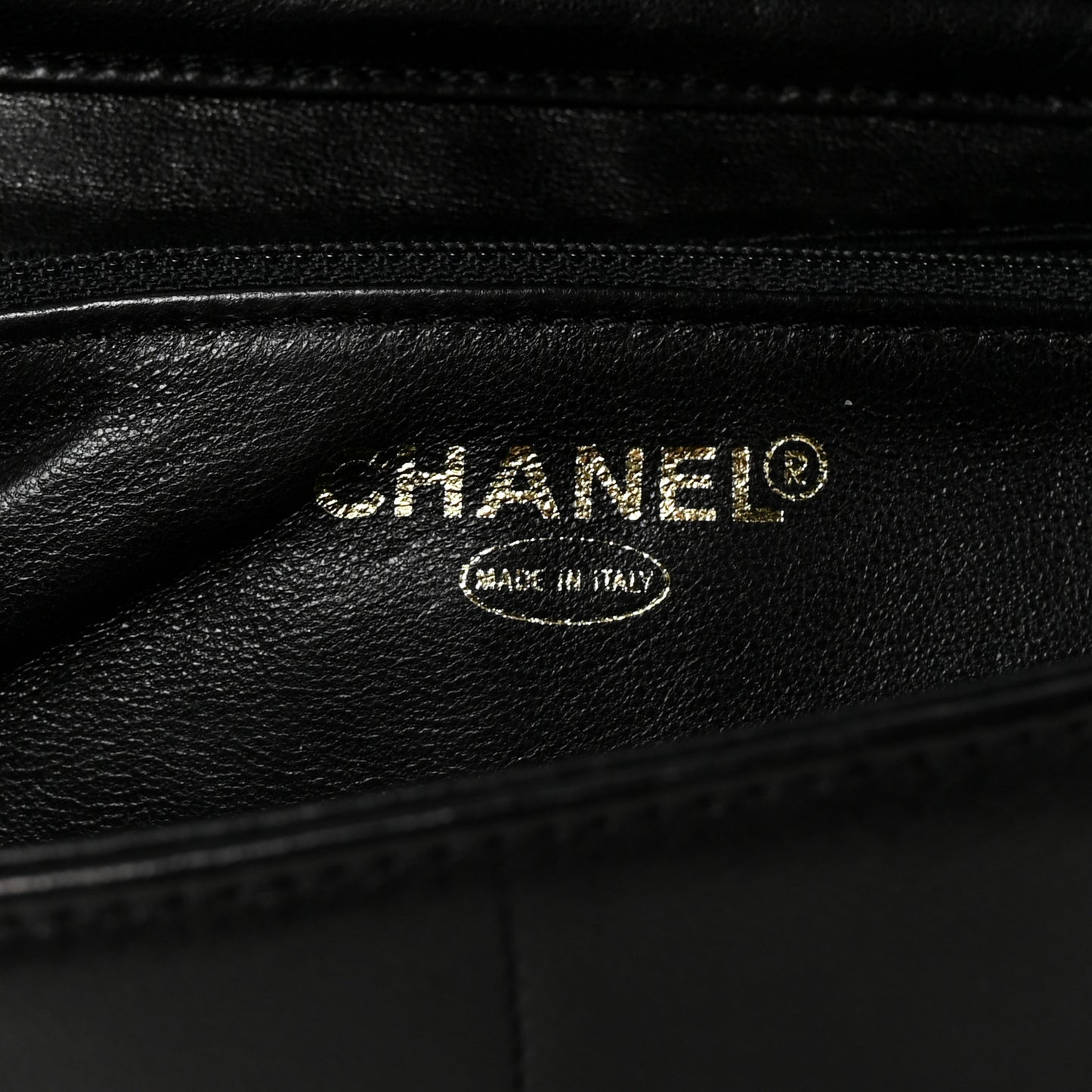 Lambskin Imperial Eagle Clutch With Chain Black