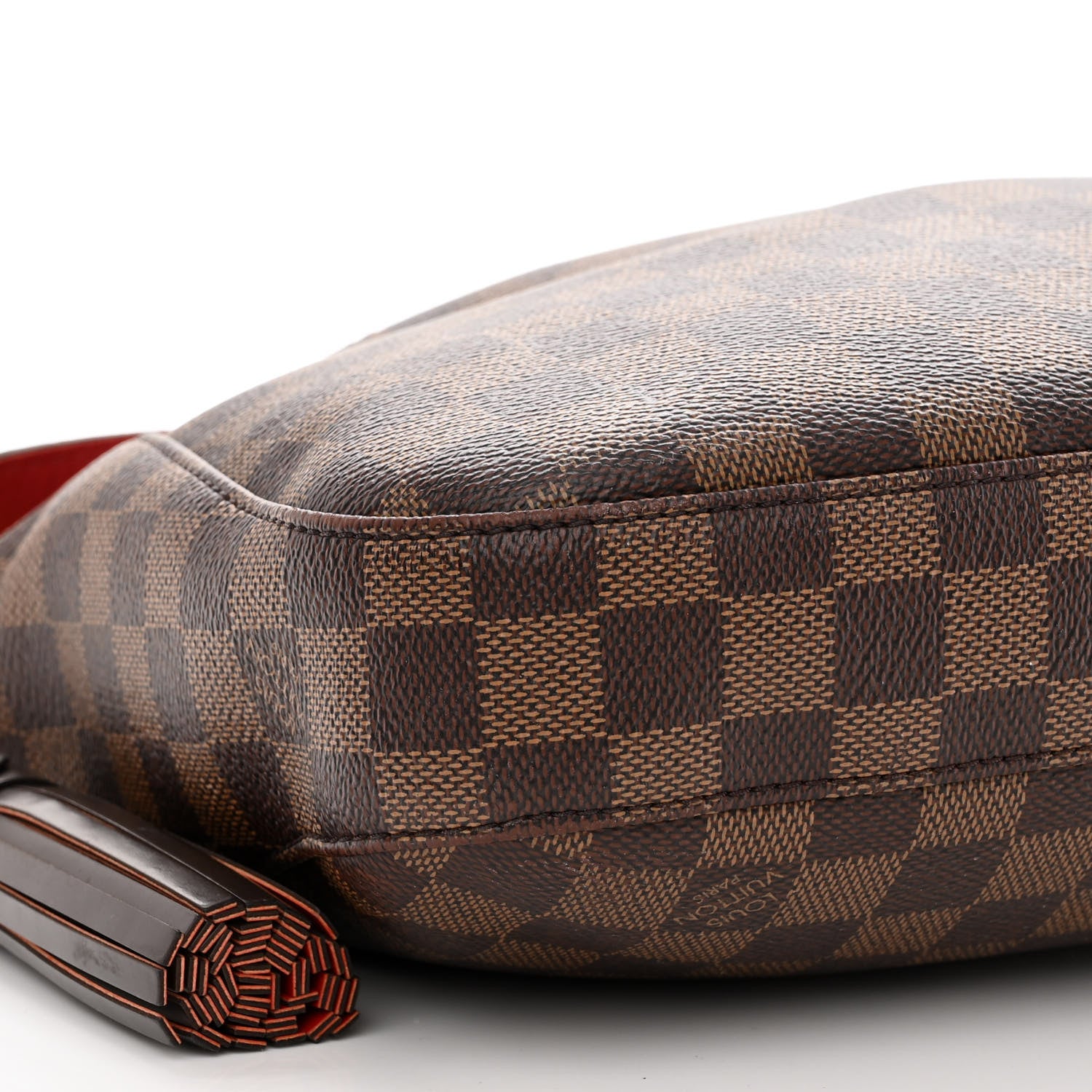 Louis Vuitton Damier Ebene South Bank Besace 9 of 12