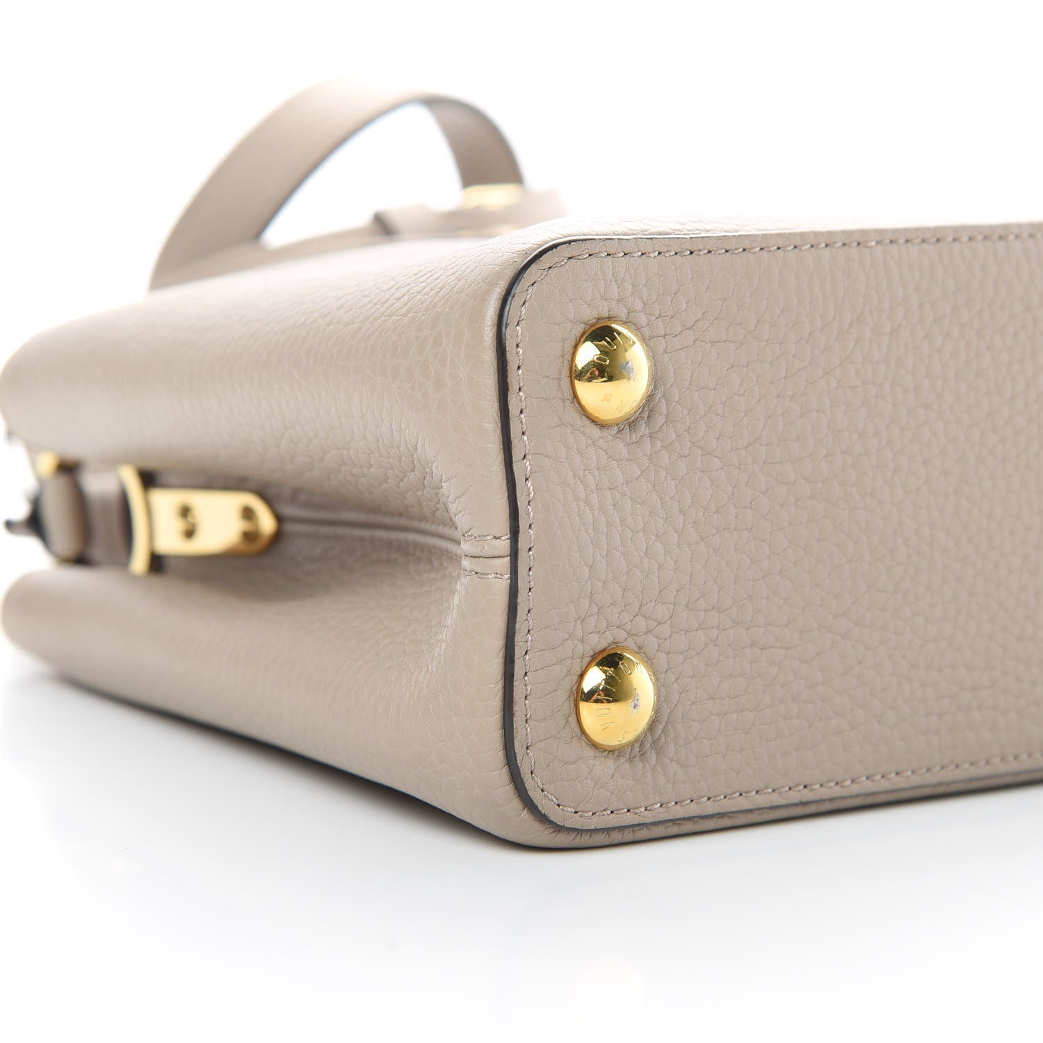 Louis Vuitton Taurillon Capucines BB Galet 9 of 14