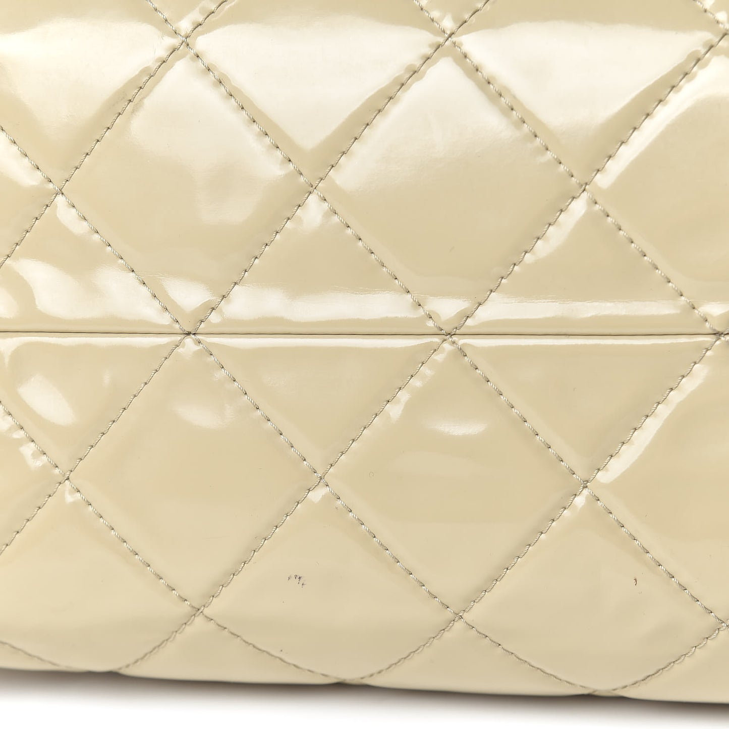 Vinyl Quilted Large In The Business Tote Beige