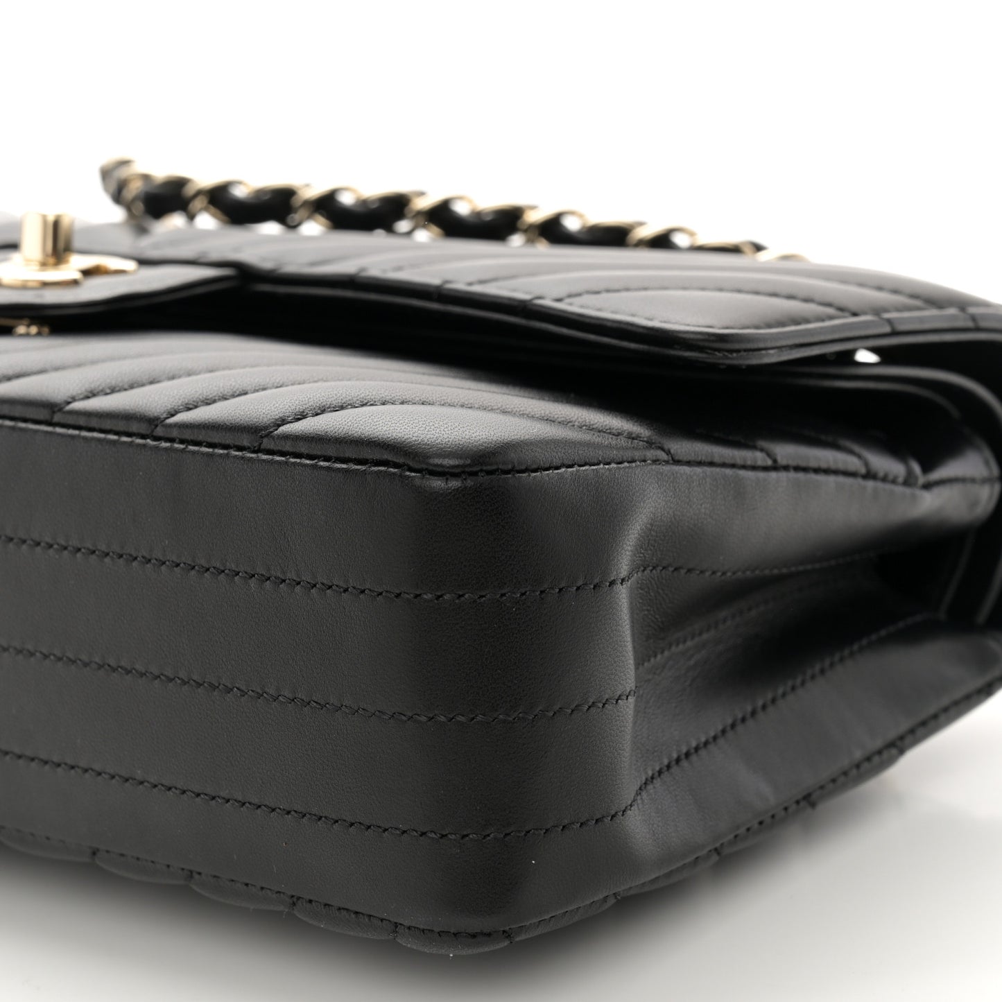 Lambskin Chevron Quilted Medium Double Flap Black
