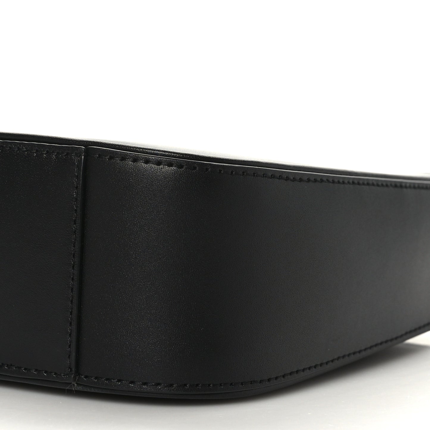 Smooth Calfskin Le 5 A 7 Hobo Black